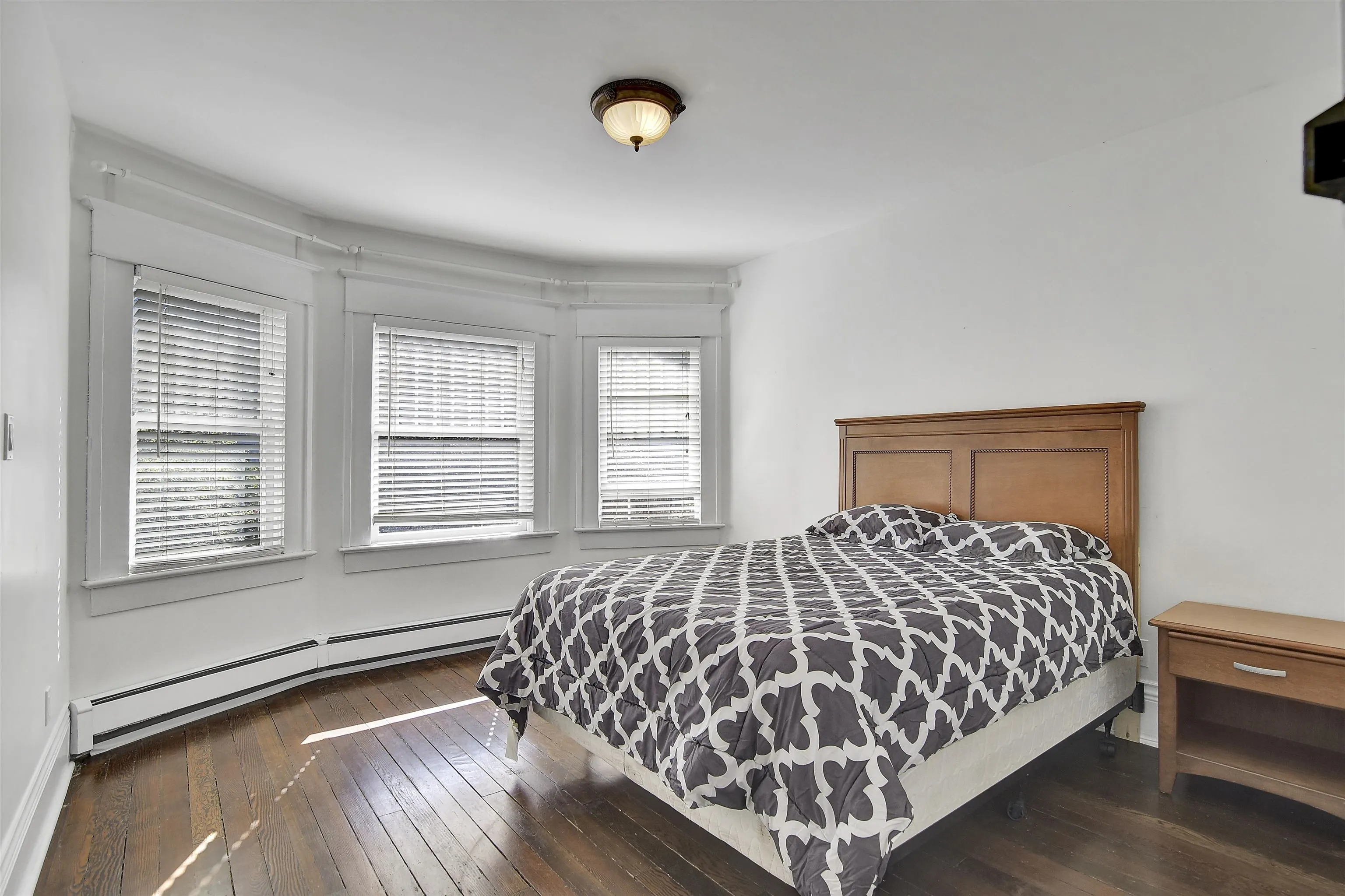 1517 Comox Street #2