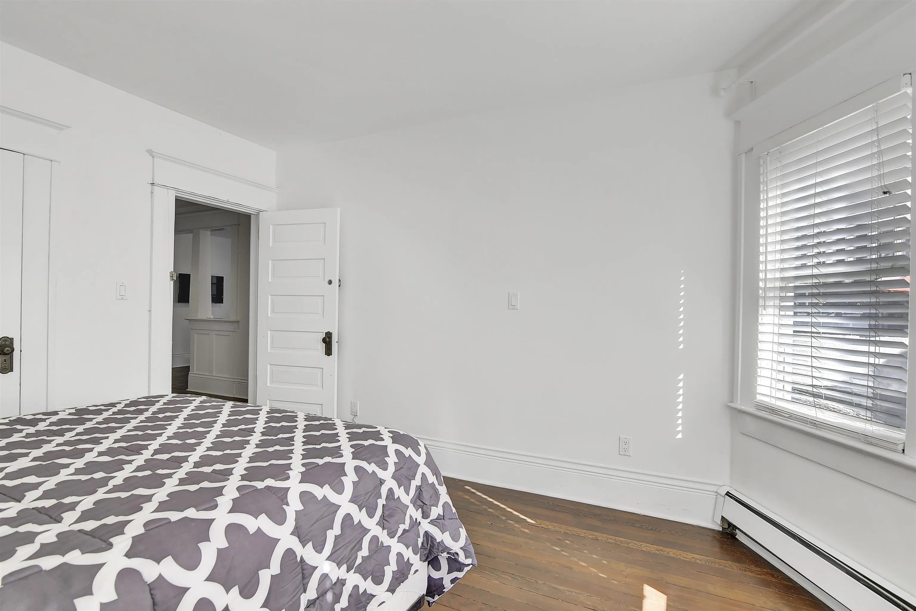 1517 Comox Street #2