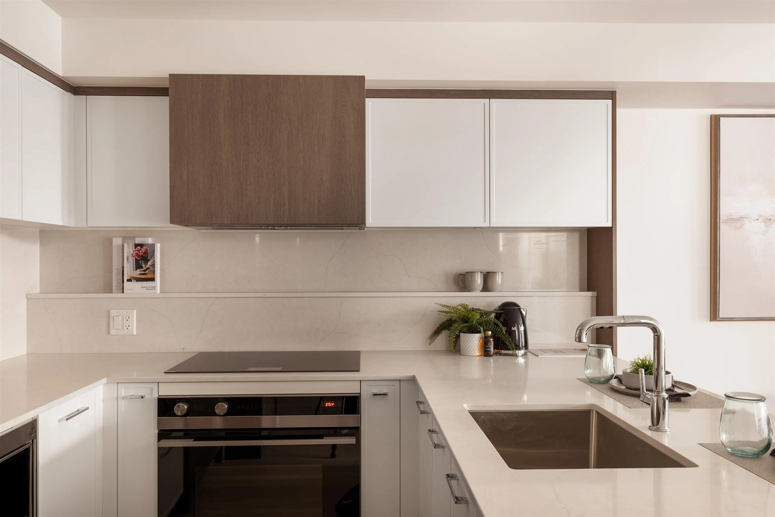 378 W 45th Avenue #101