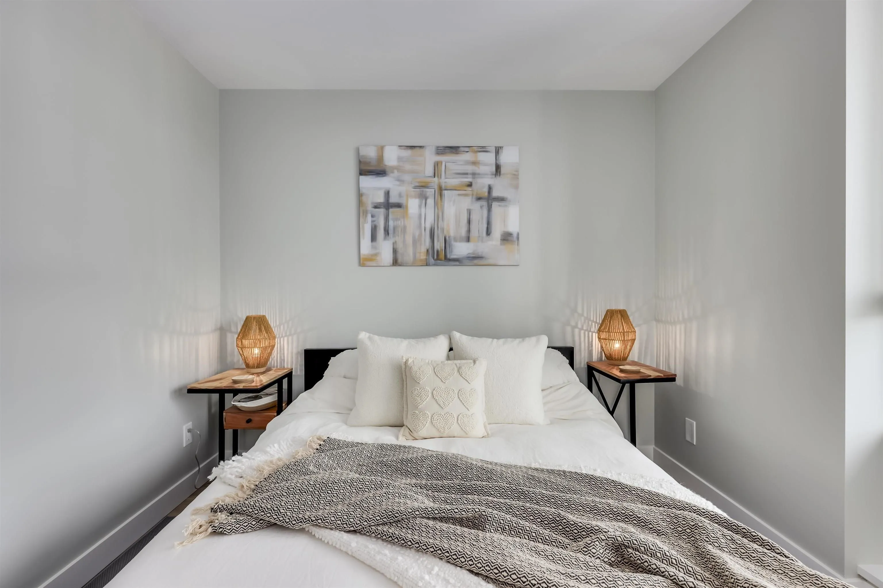 1033 Marinaside Crescent #2802