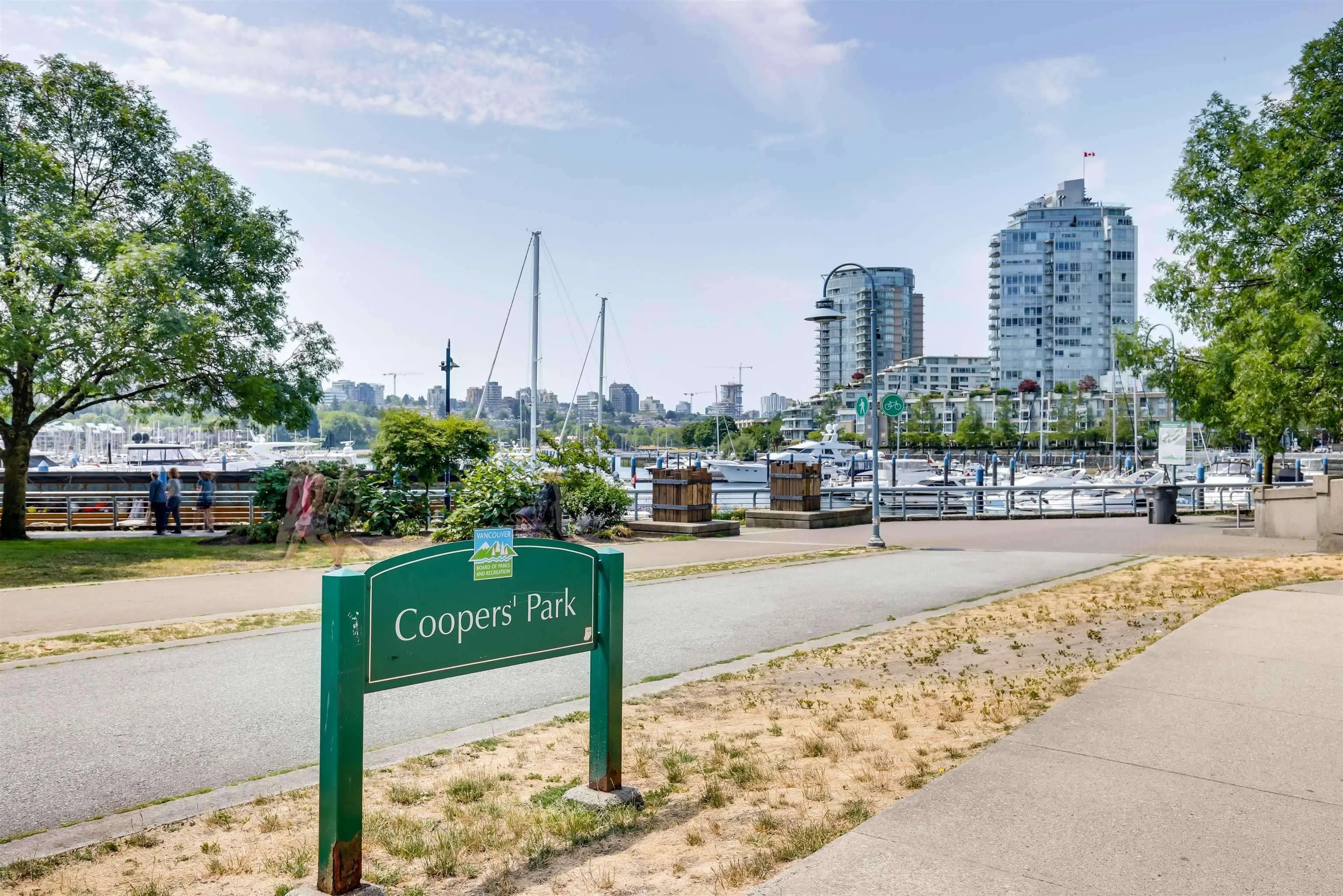 1033 Marinaside Crescent #2802