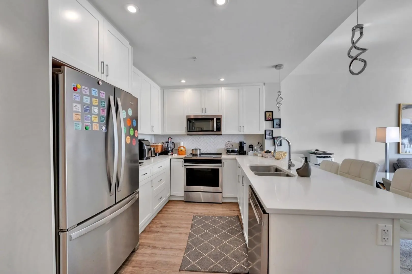 2180 Kelly Avenue #3415