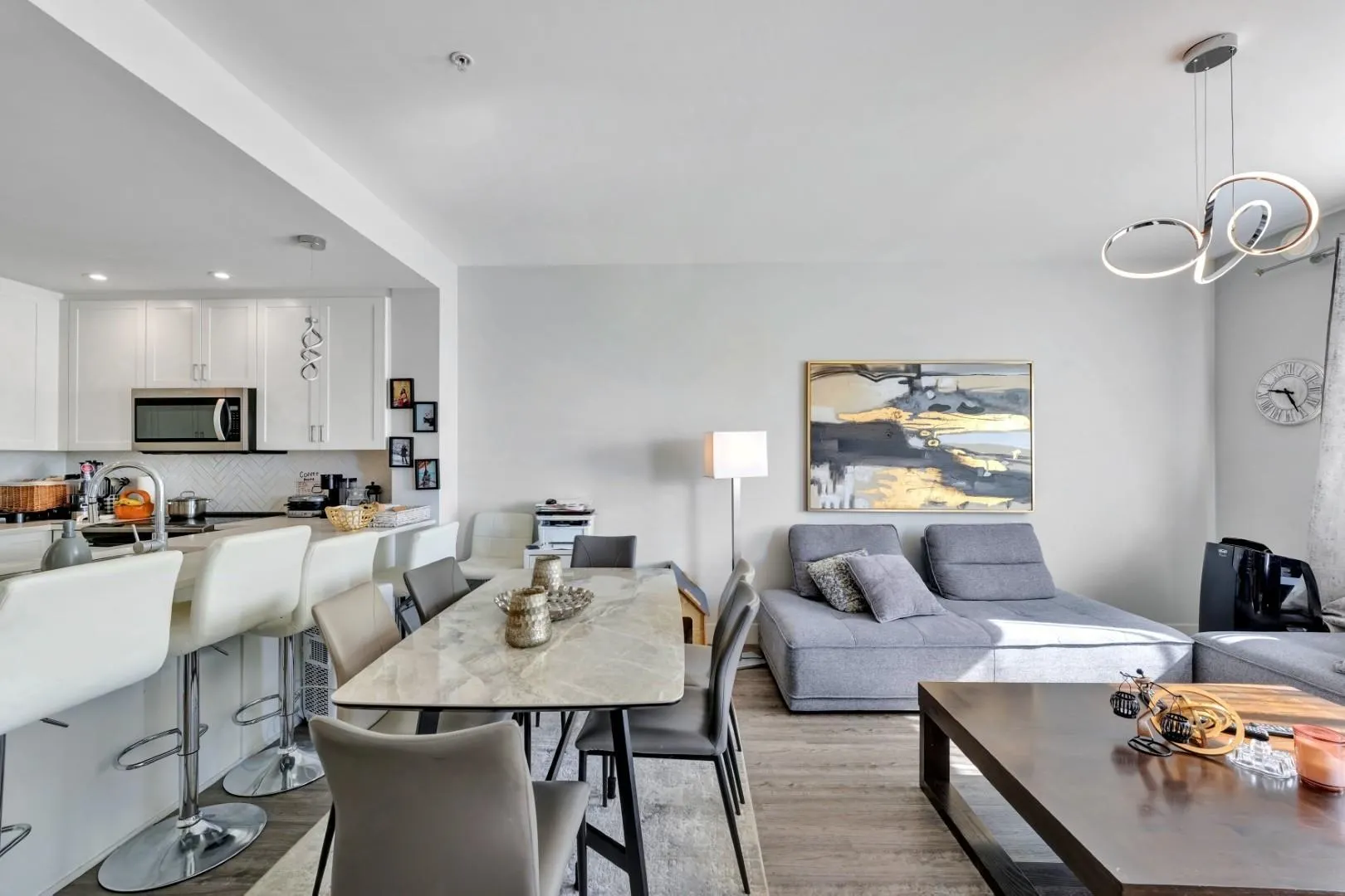 2180 Kelly Avenue #3415