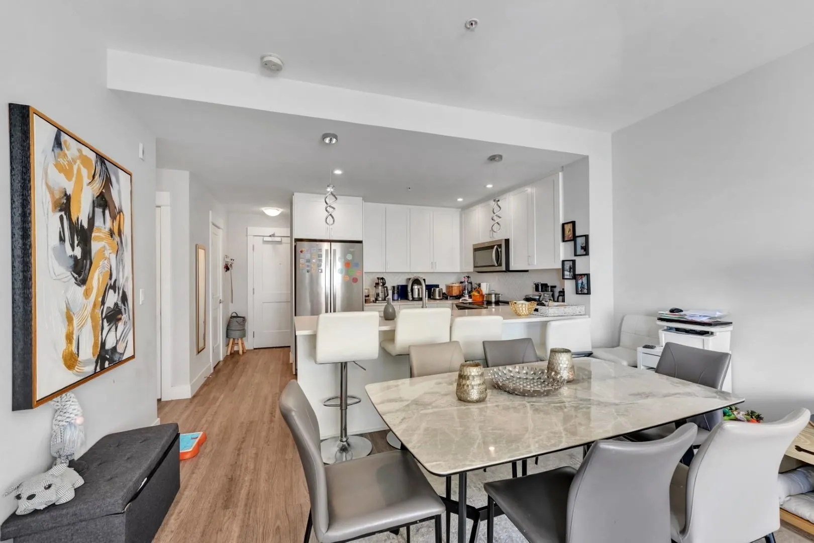 2180 Kelly Avenue #3415
