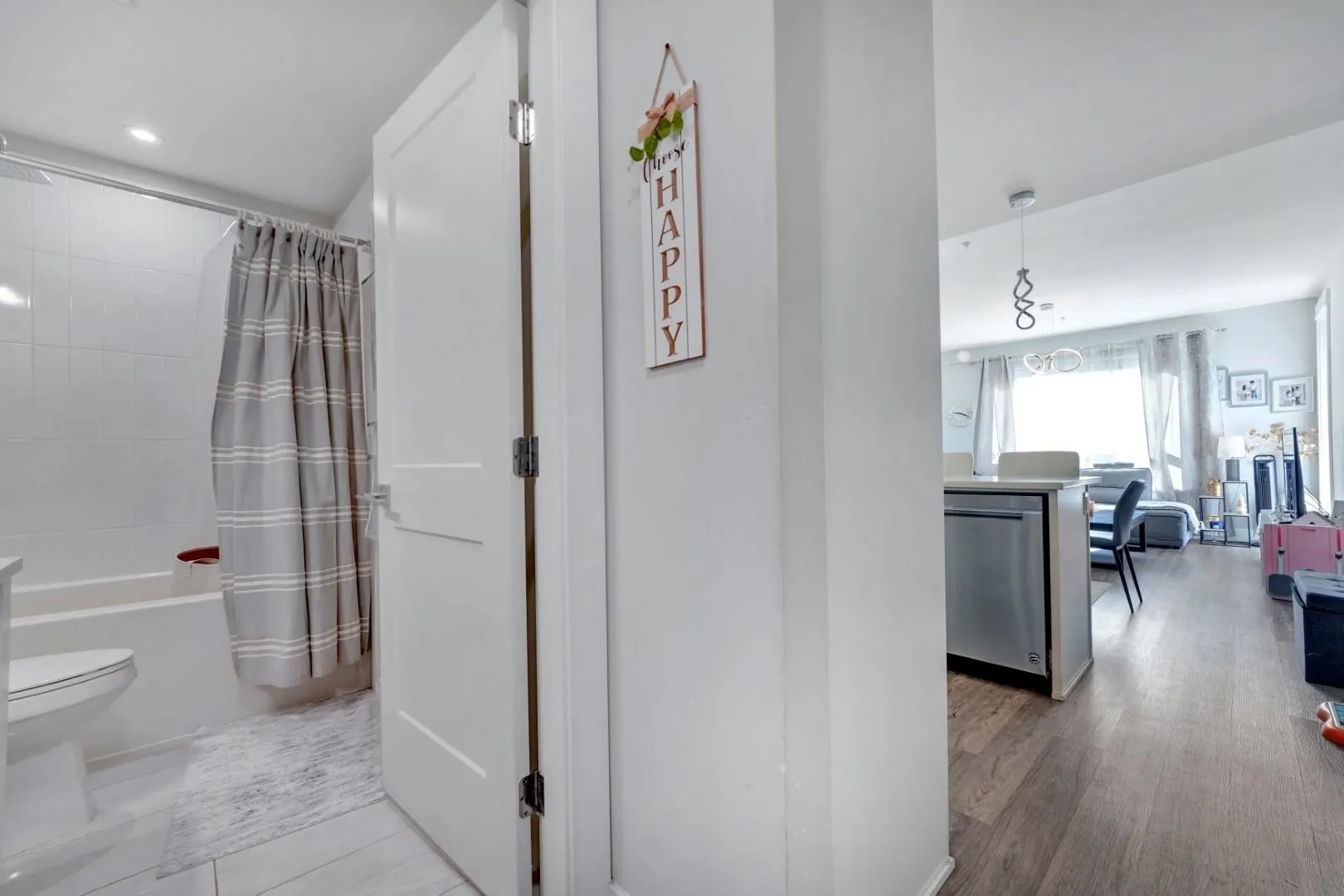 2180 Kelly Avenue #3415
