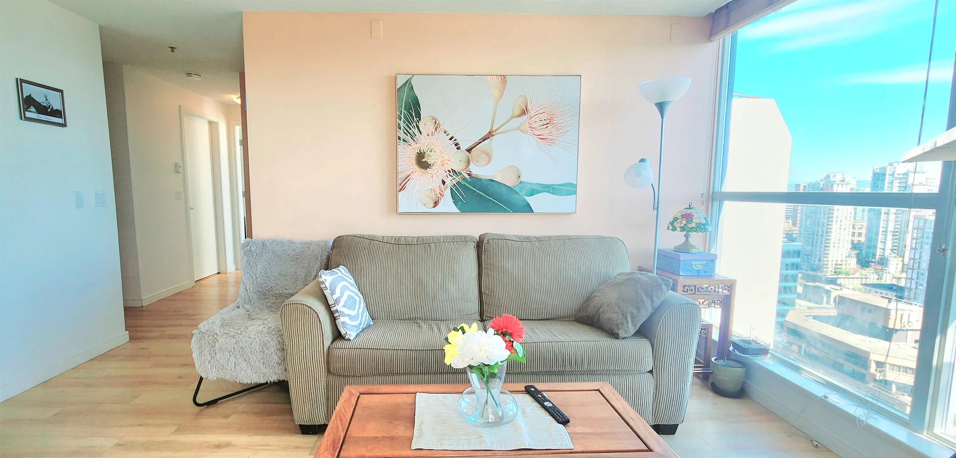 1068 Hornby Street #2909