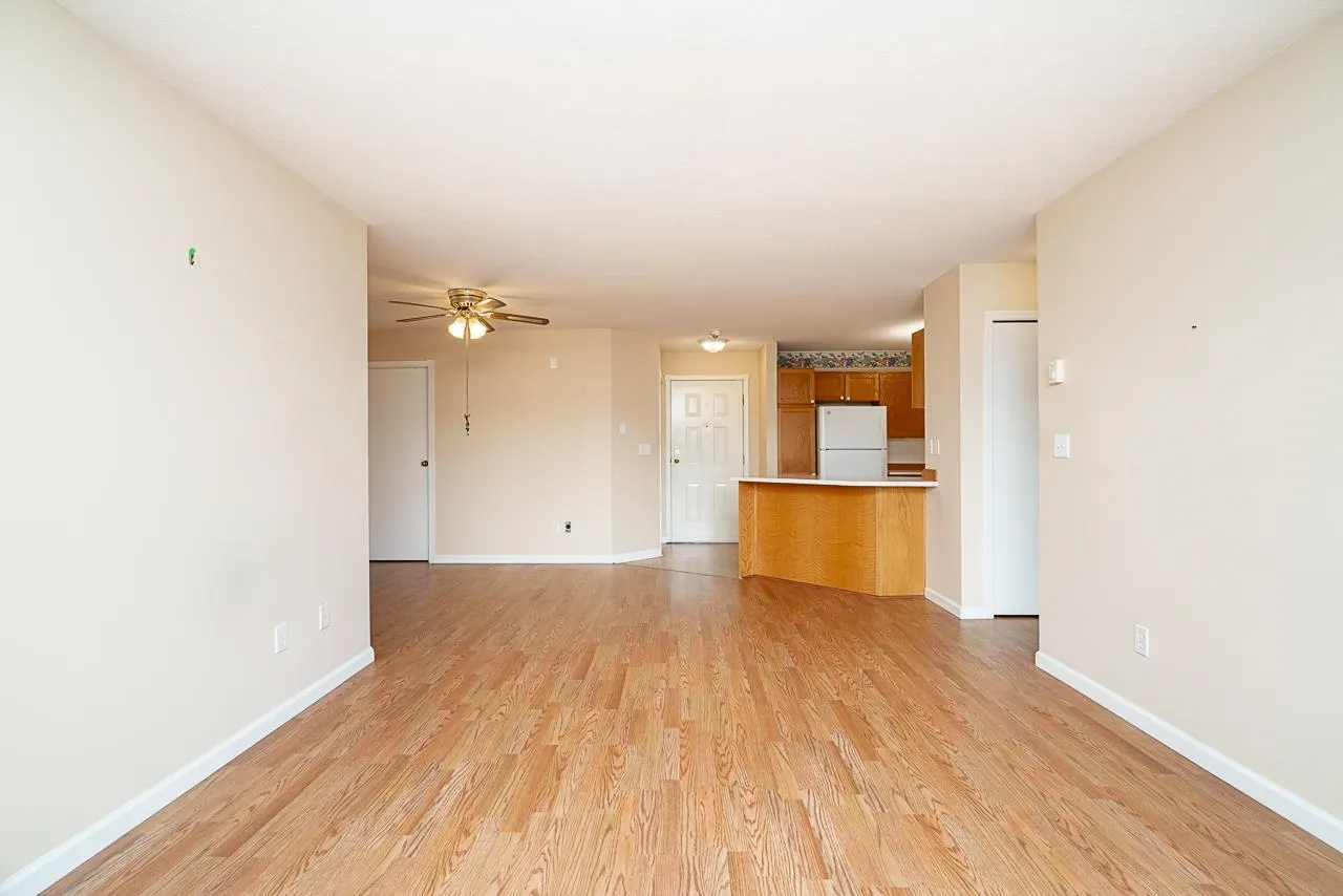 17695 58 Avenue #102