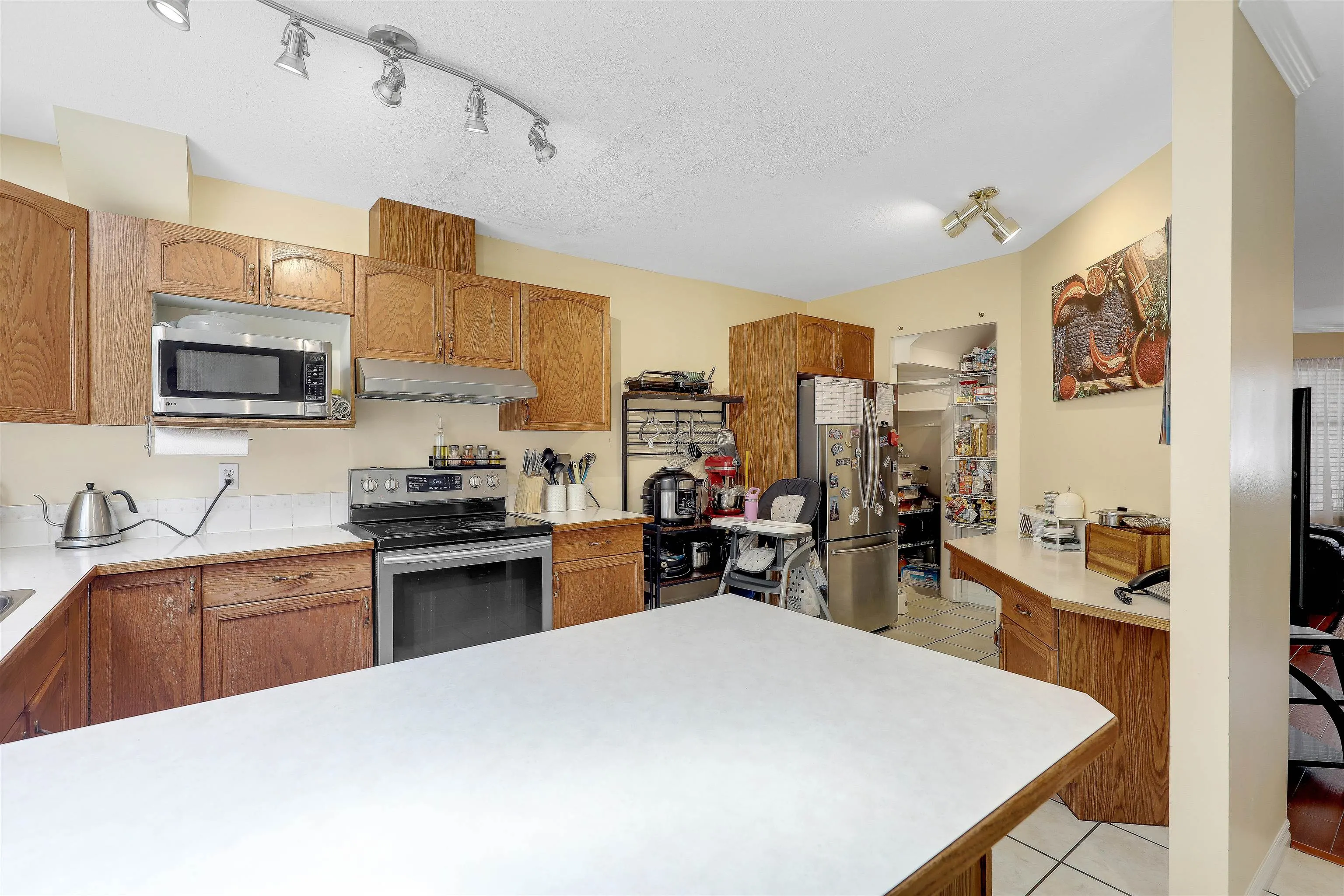 15501 89a Avenue #116
