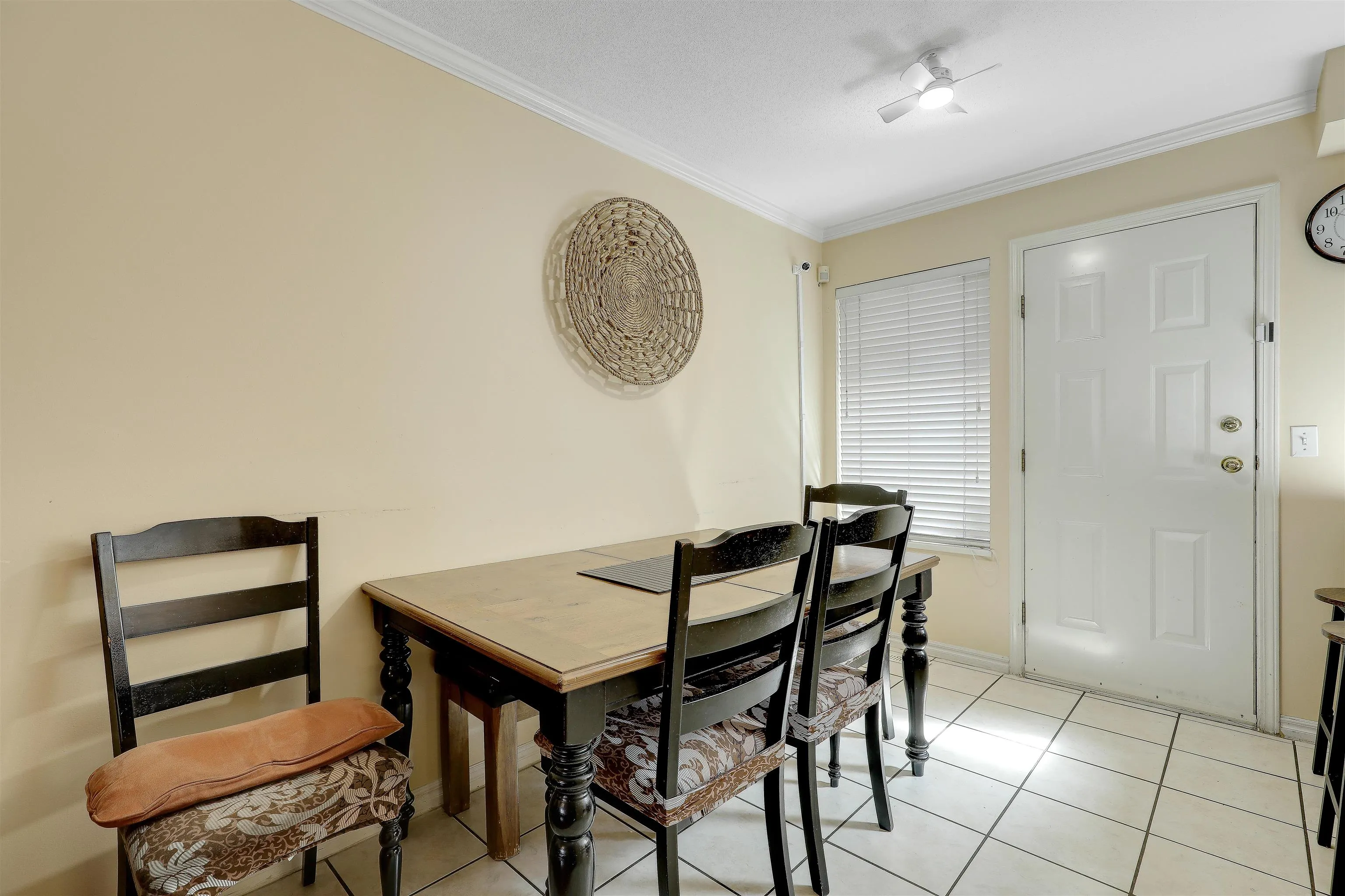15501 89a Avenue #116