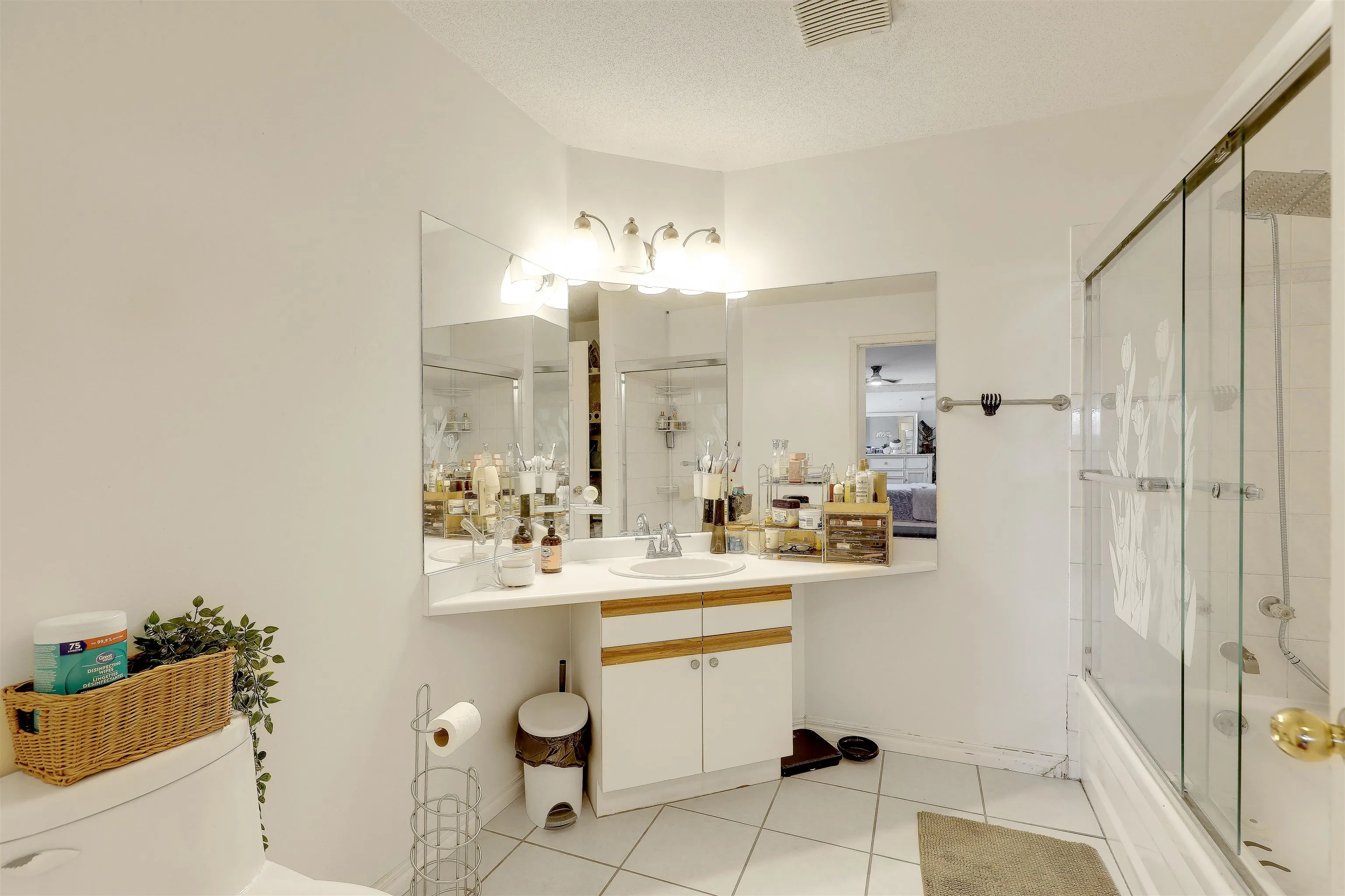 15501 89a Avenue #116