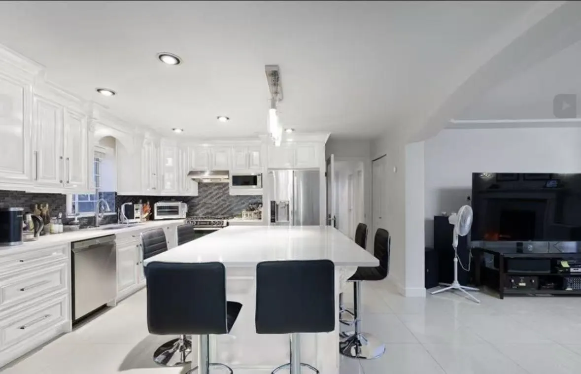 12460 Jensen Drive