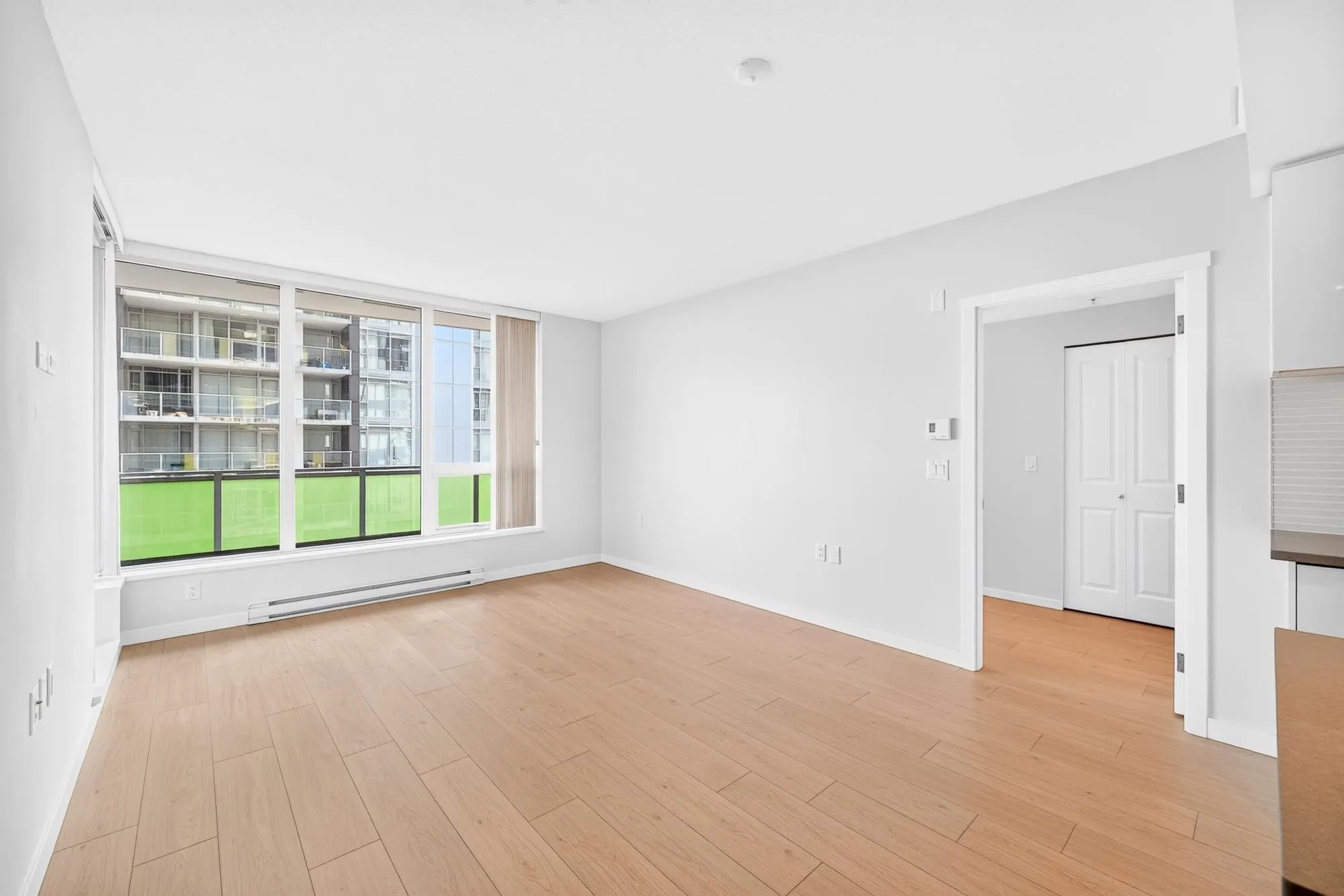 6638 Dunblane Avenue #1408