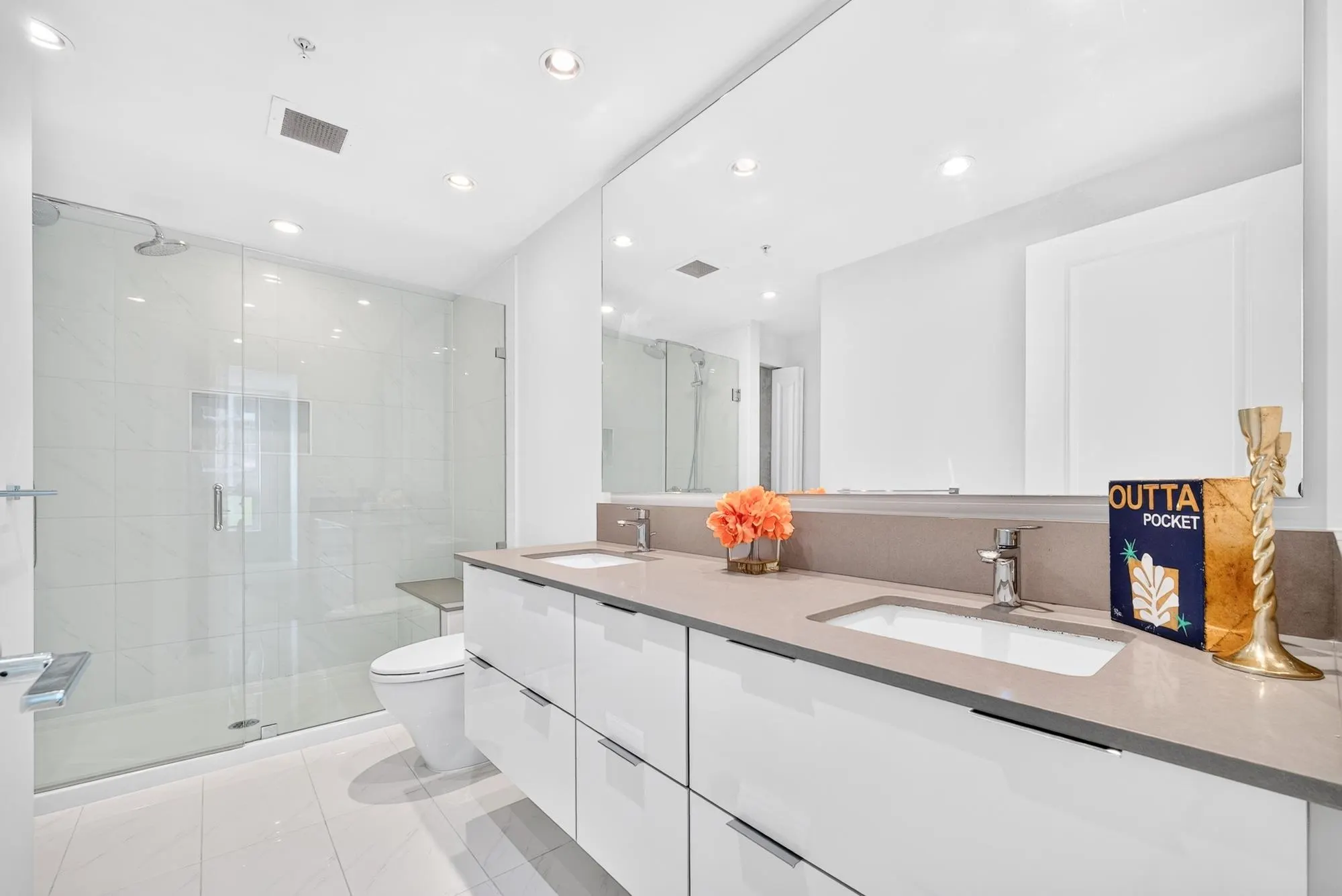 6638 Dunblane Avenue #1408