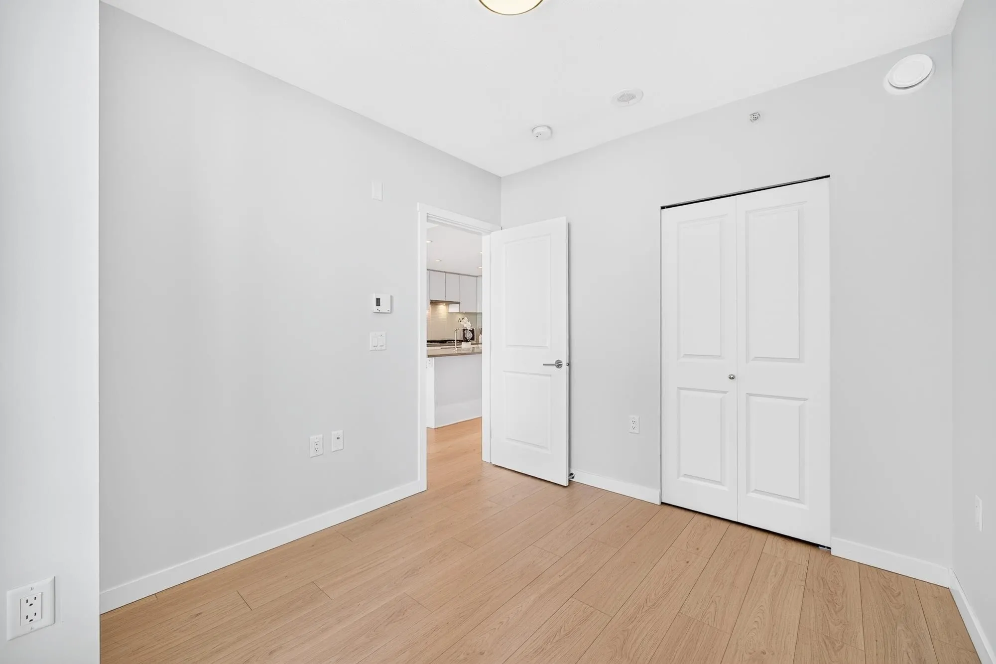 6638 Dunblane Avenue #1408