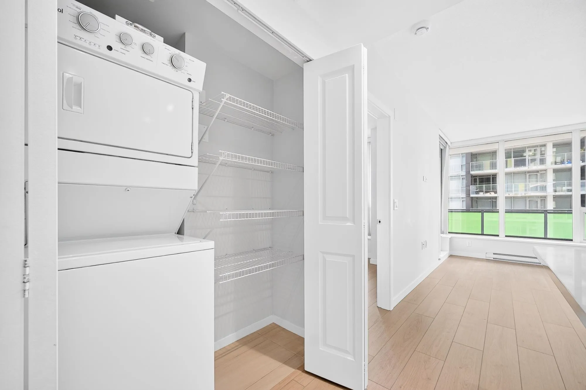 6638 Dunblane Avenue #1408