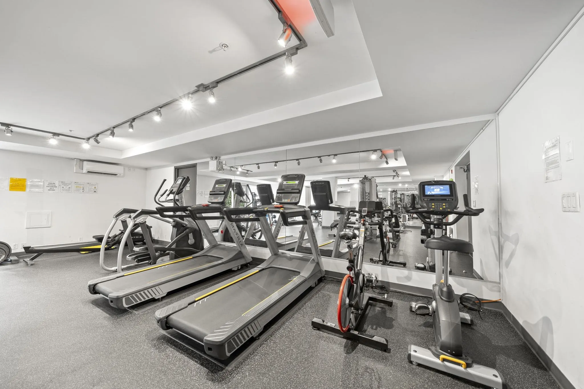 256 E 2nd Avenue #413