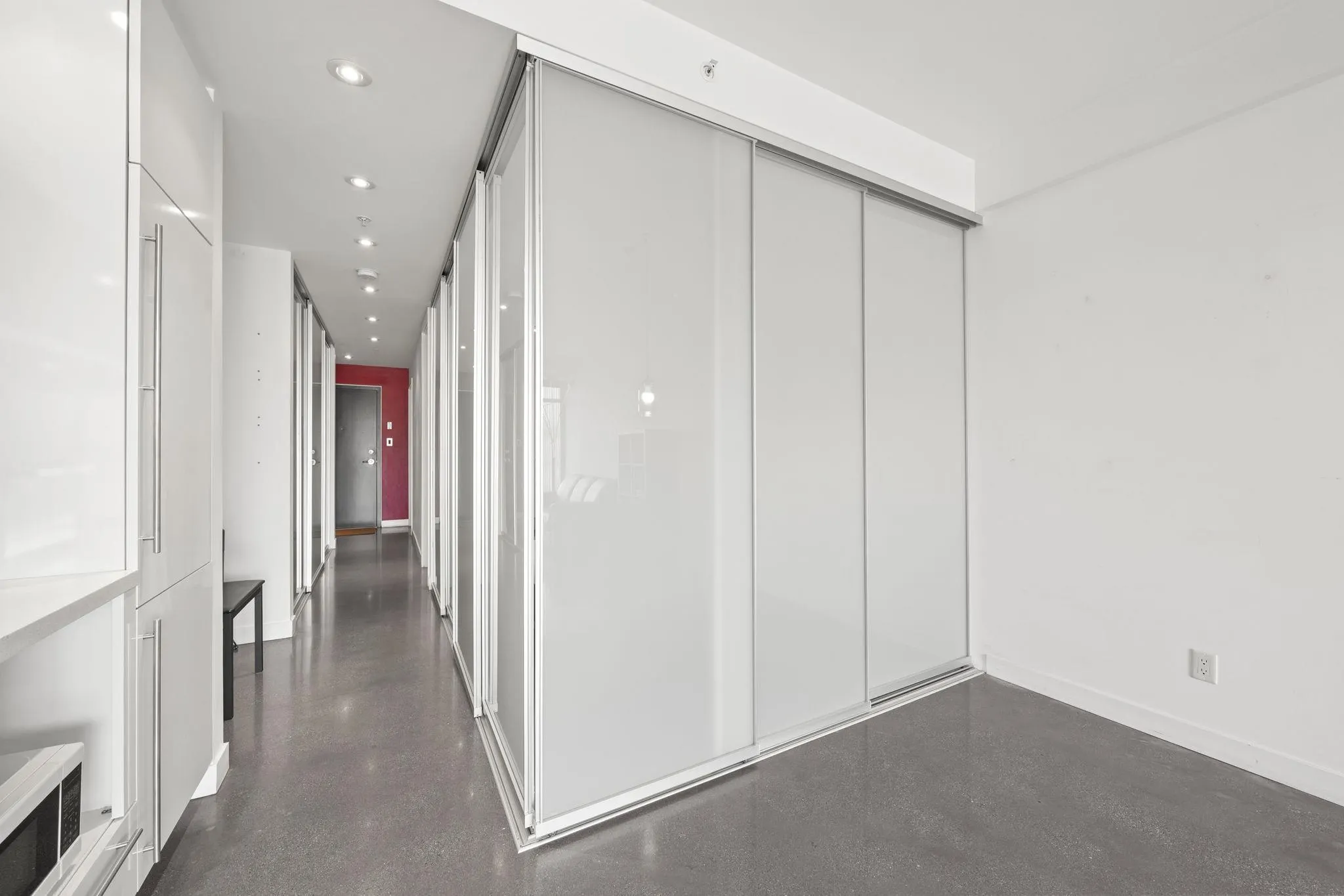 256 E 2nd Avenue #413