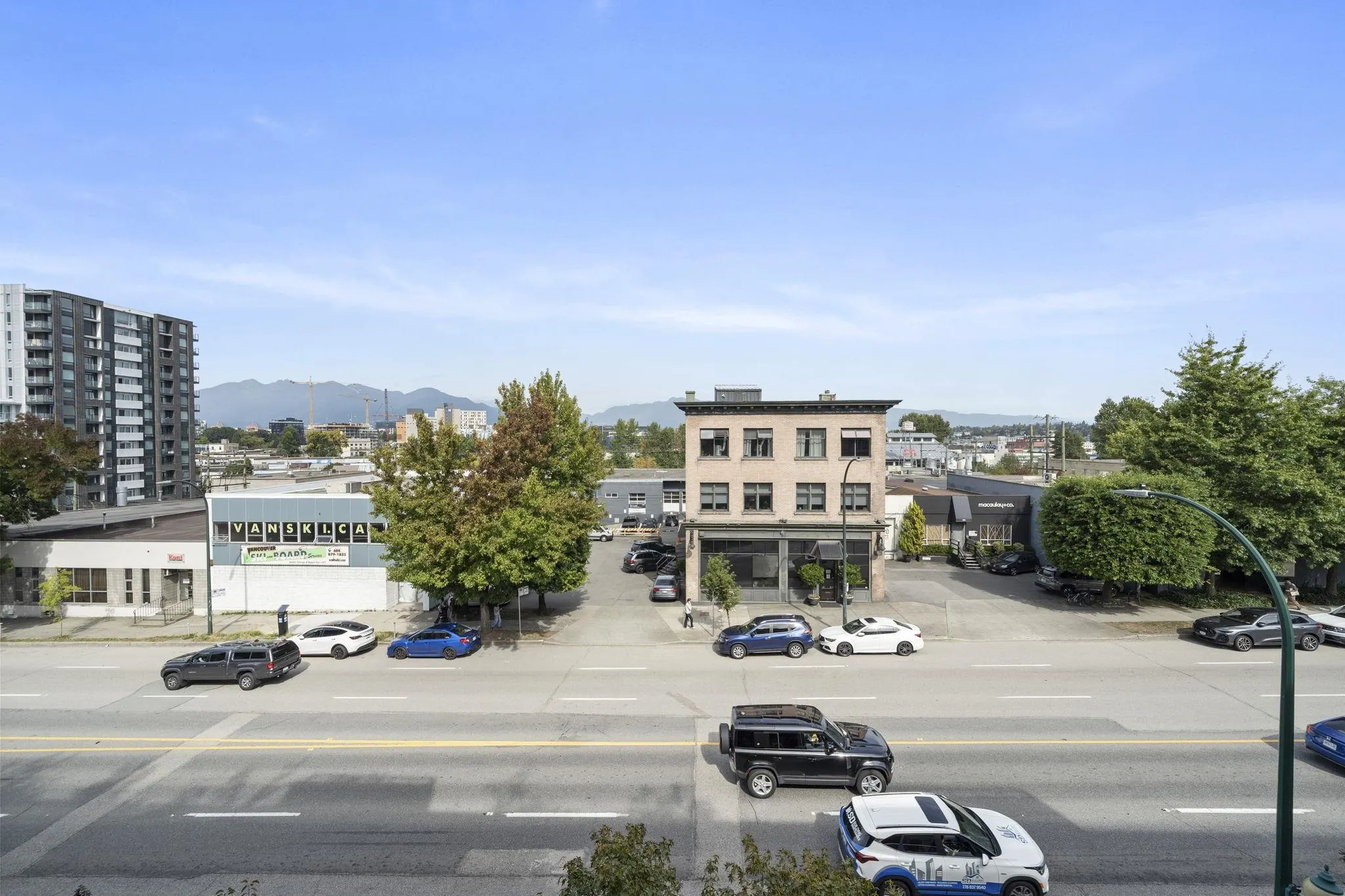 256 E 2nd Avenue #413