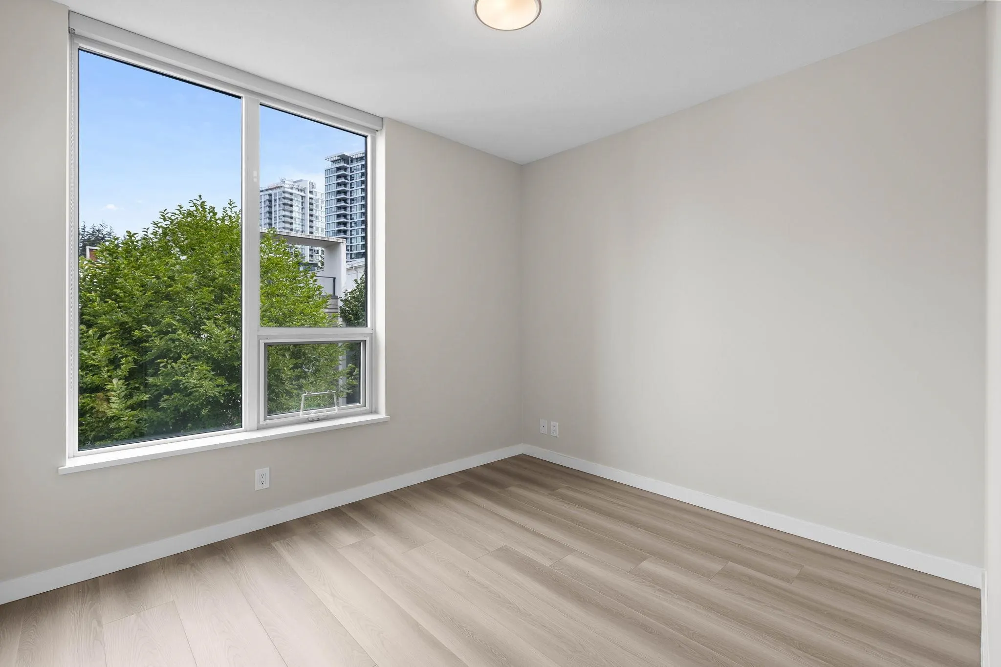 5687 Gray Avenue #313