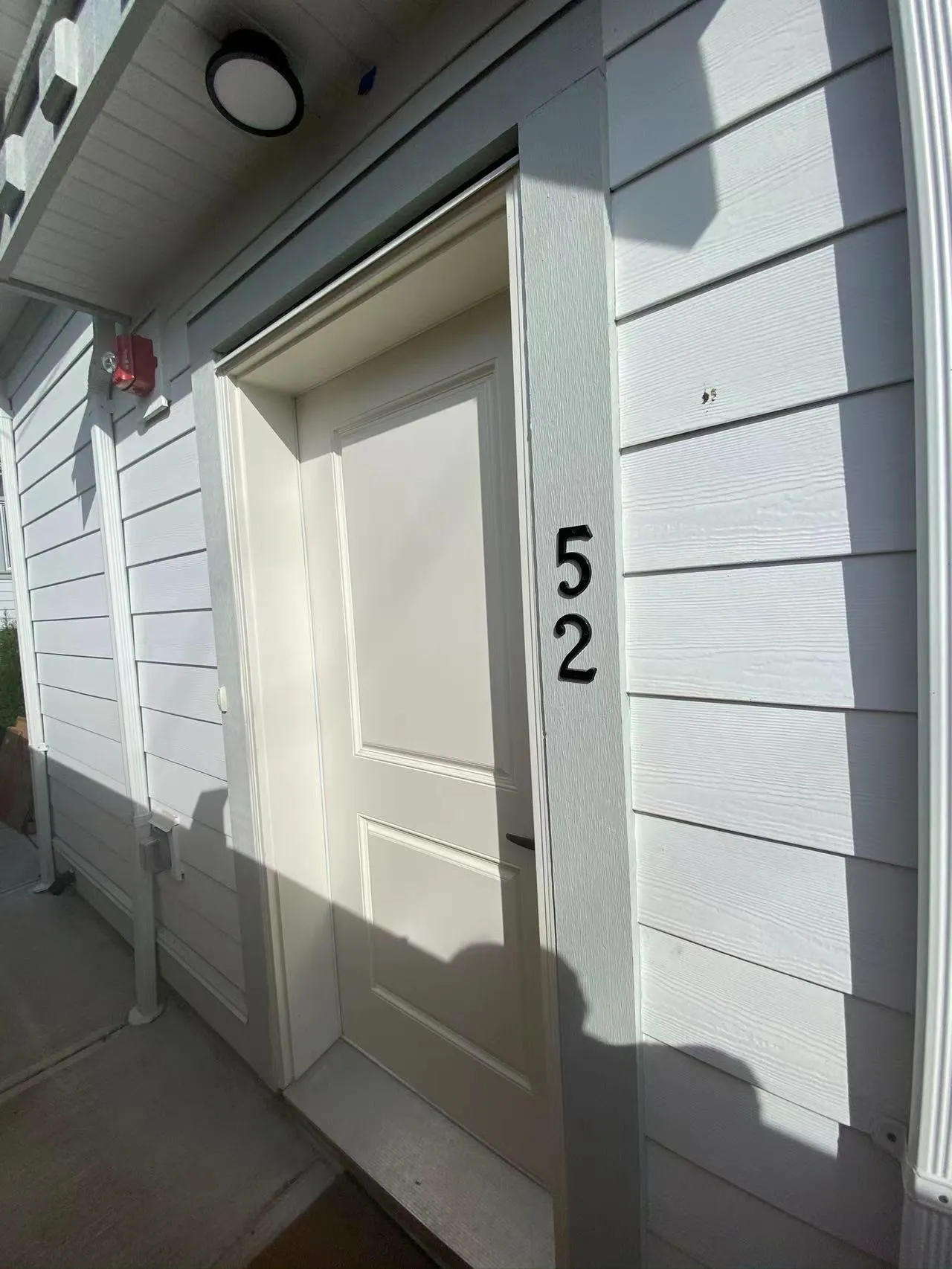 56 E 51st Avenue