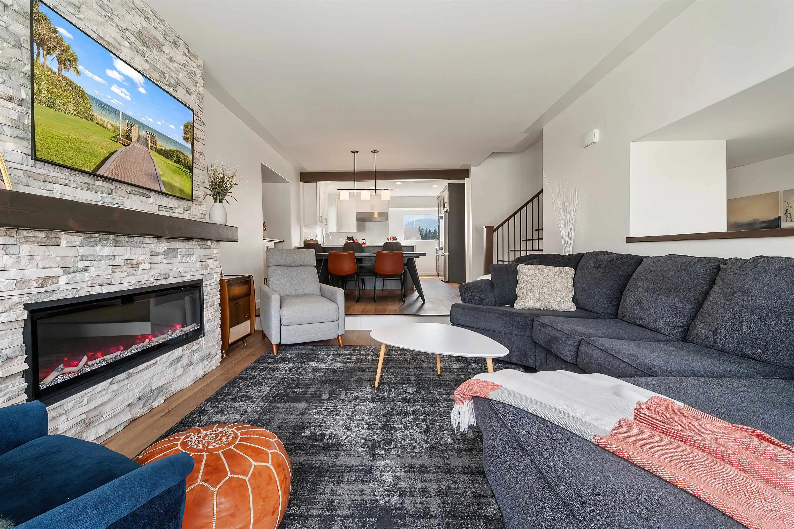 5892 Glendale Drive
