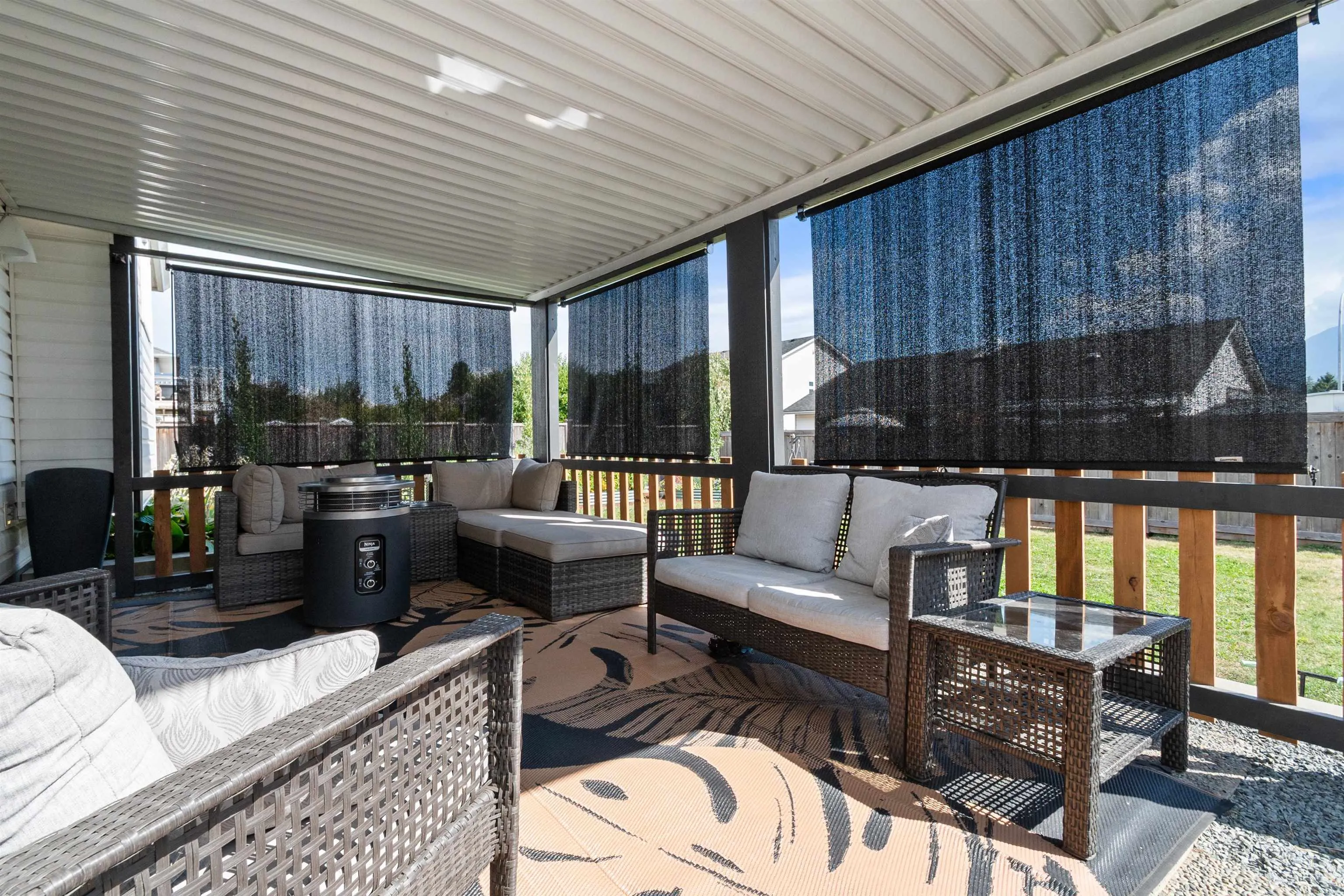 5892 Glendale Drive