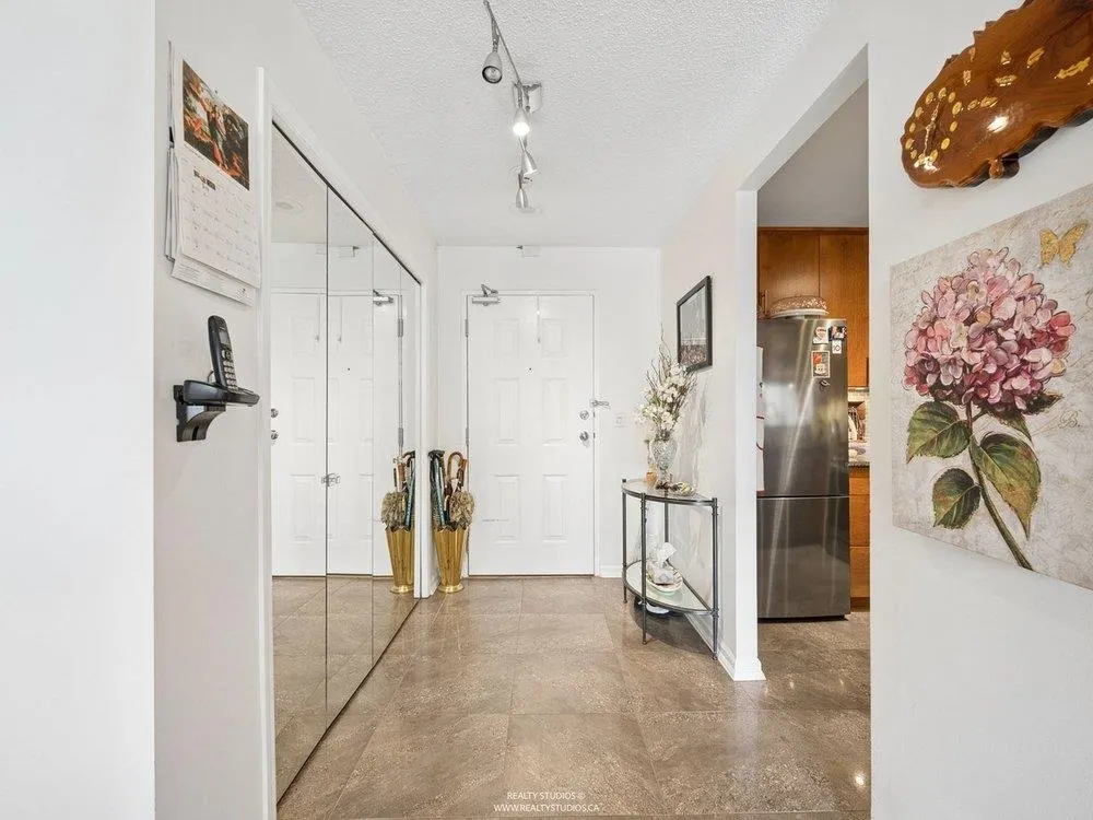 456 Moberly Road #215