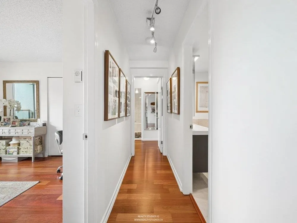 456 Moberly Road #215