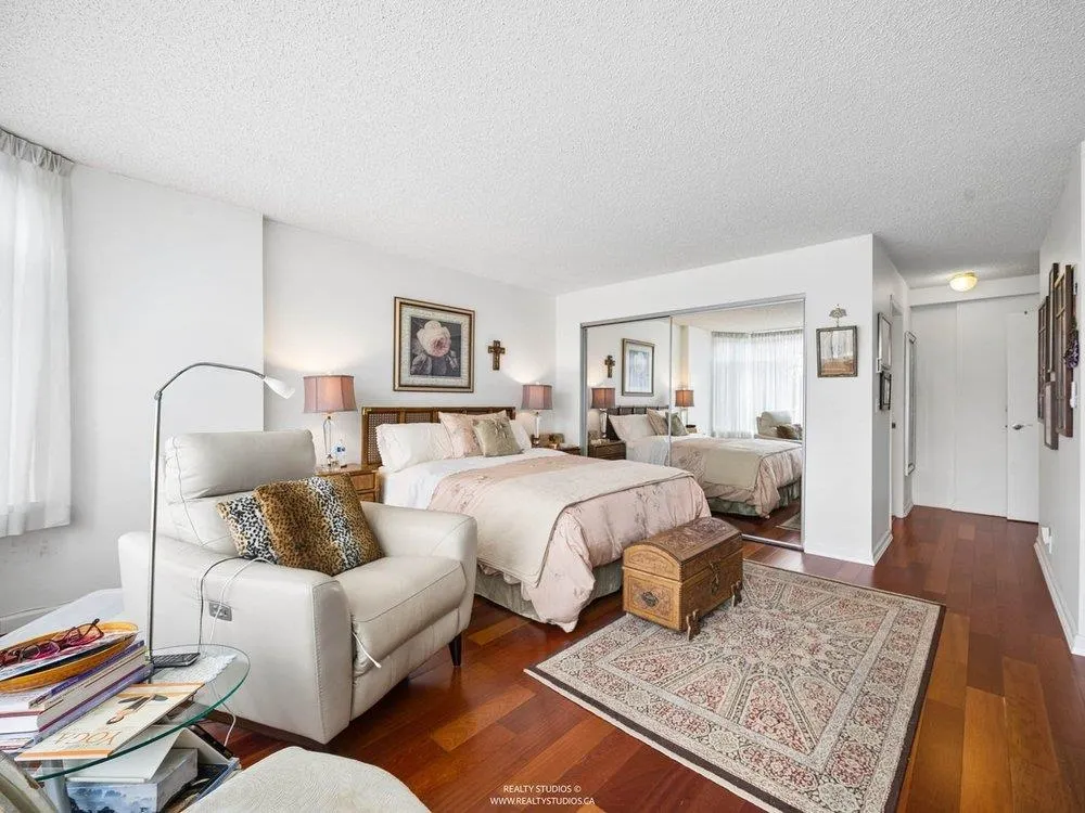 456 Moberly Road #215