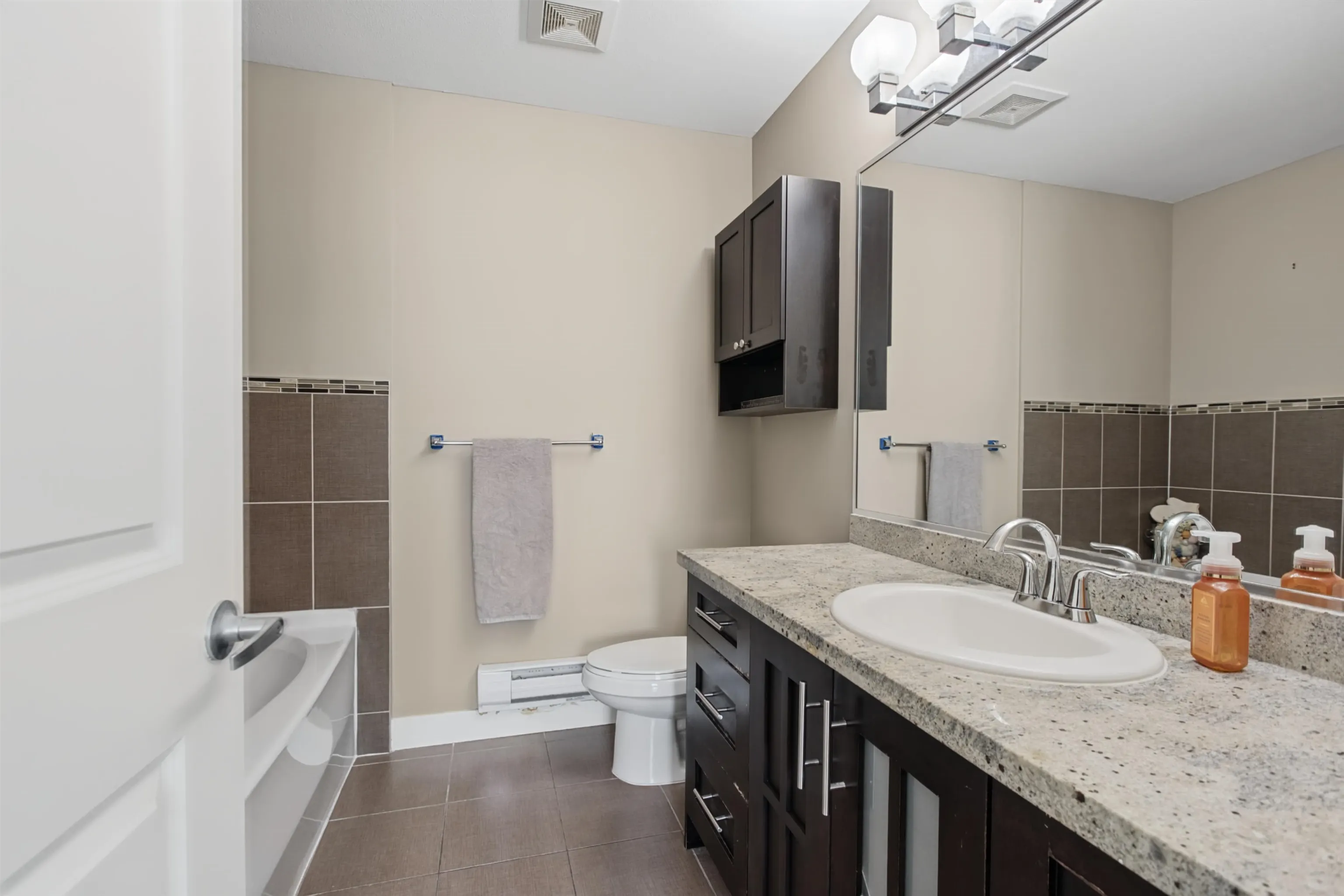 8418 163 Street #16