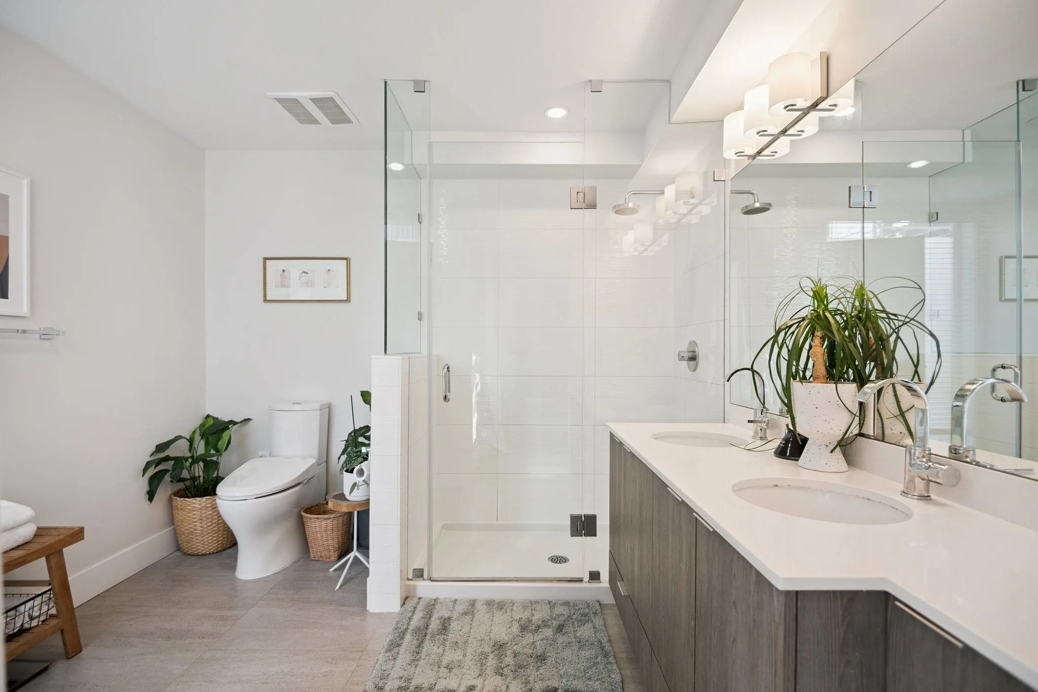 531 E 16th Avenue #13