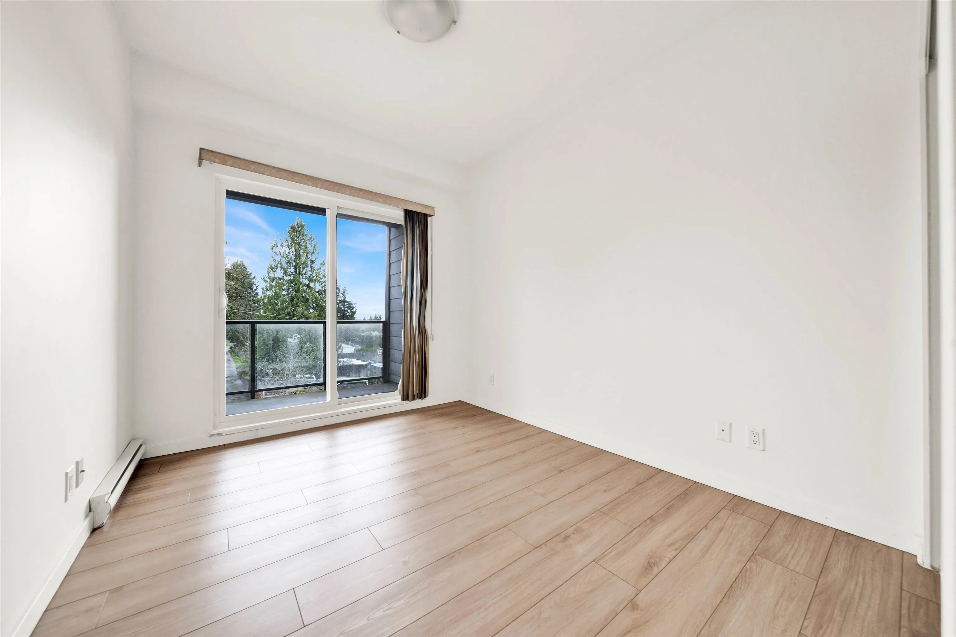 13733 107a Avenue #437