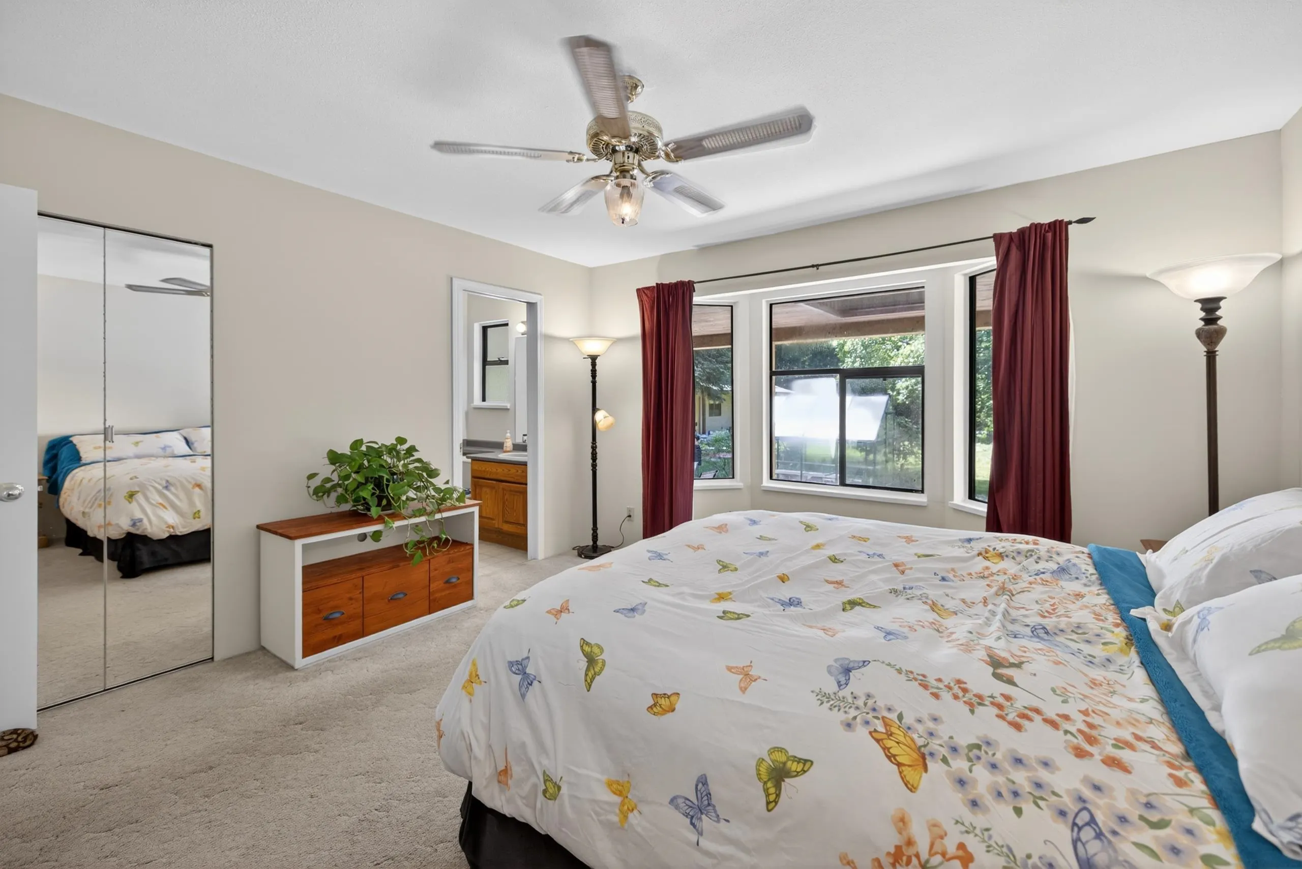 21050 Yeomans Crescent