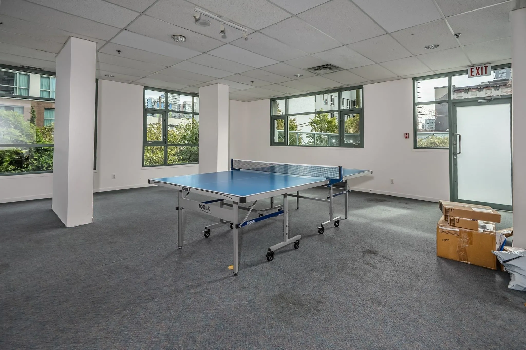 1188 Howe Street #905