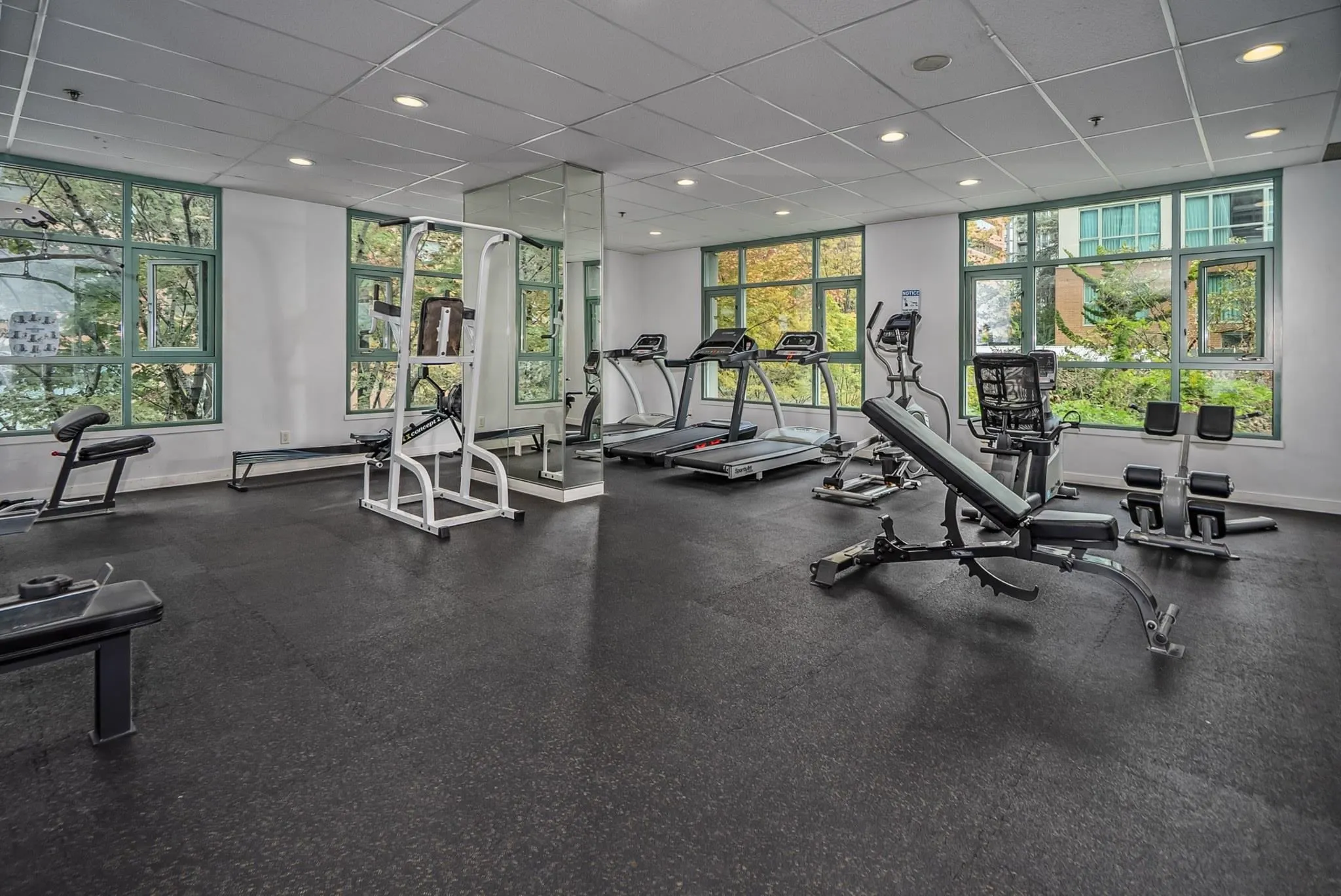 1188 Howe Street #905