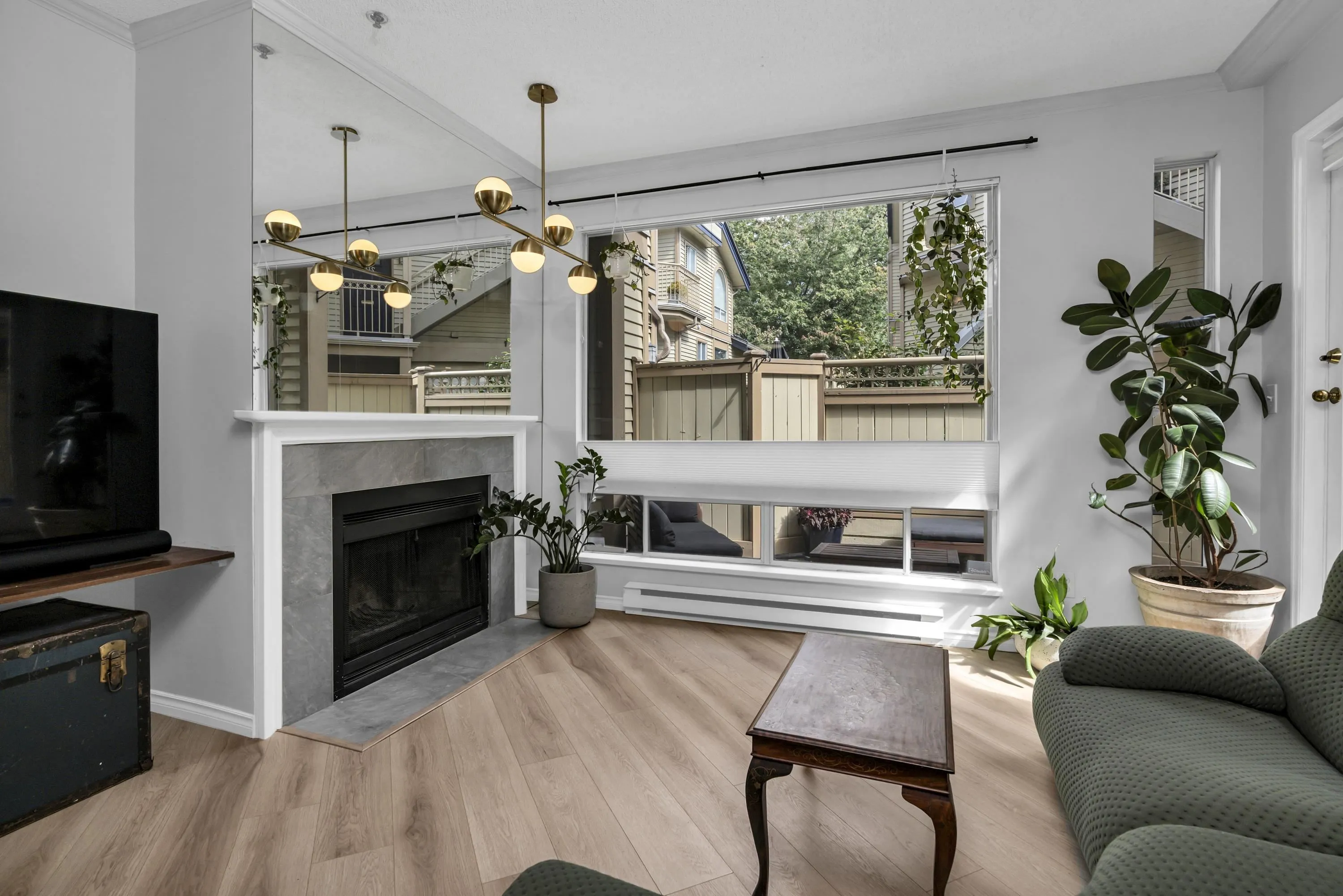1100 W 7th Avenue #107