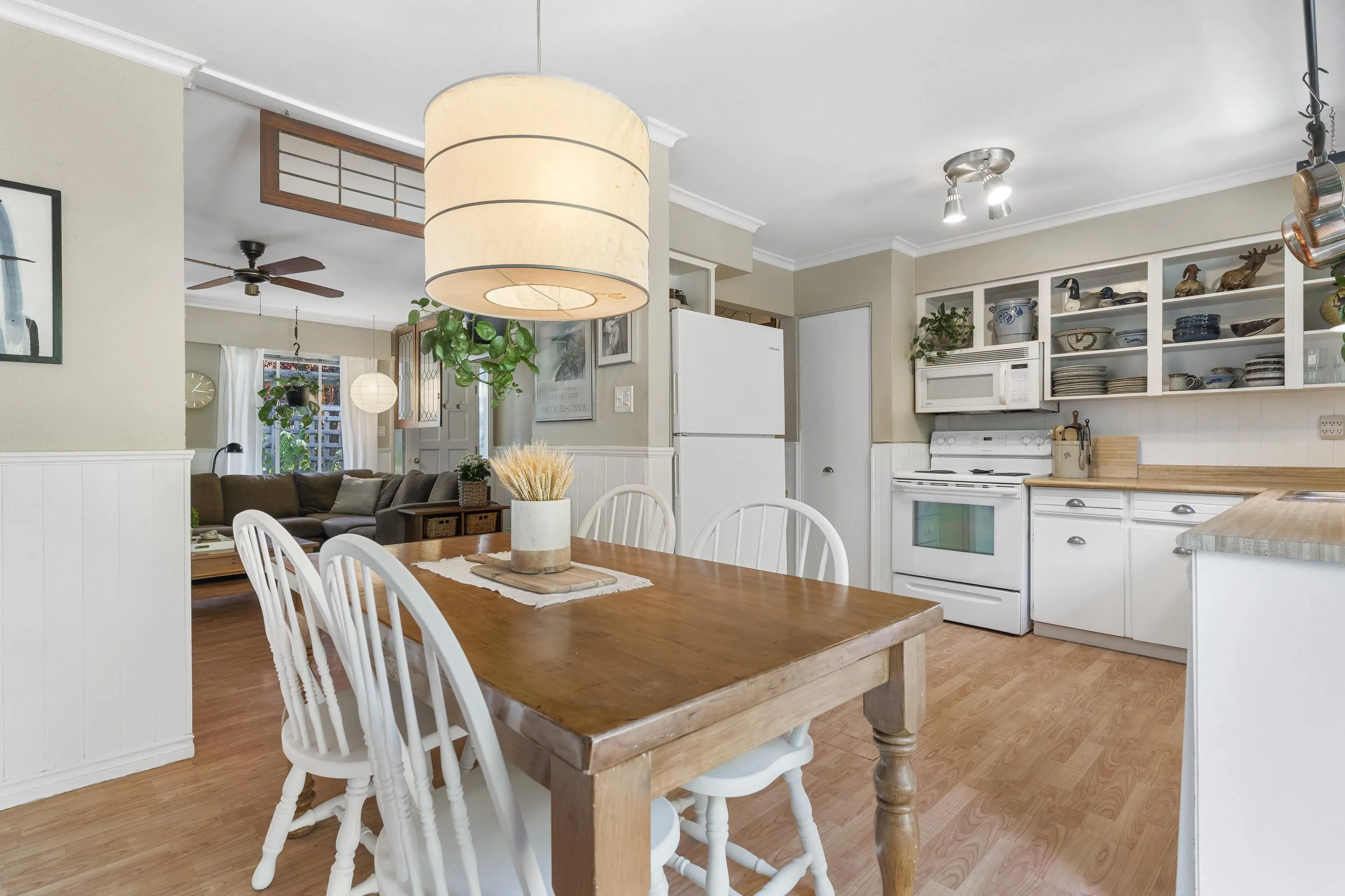 5439 River Road