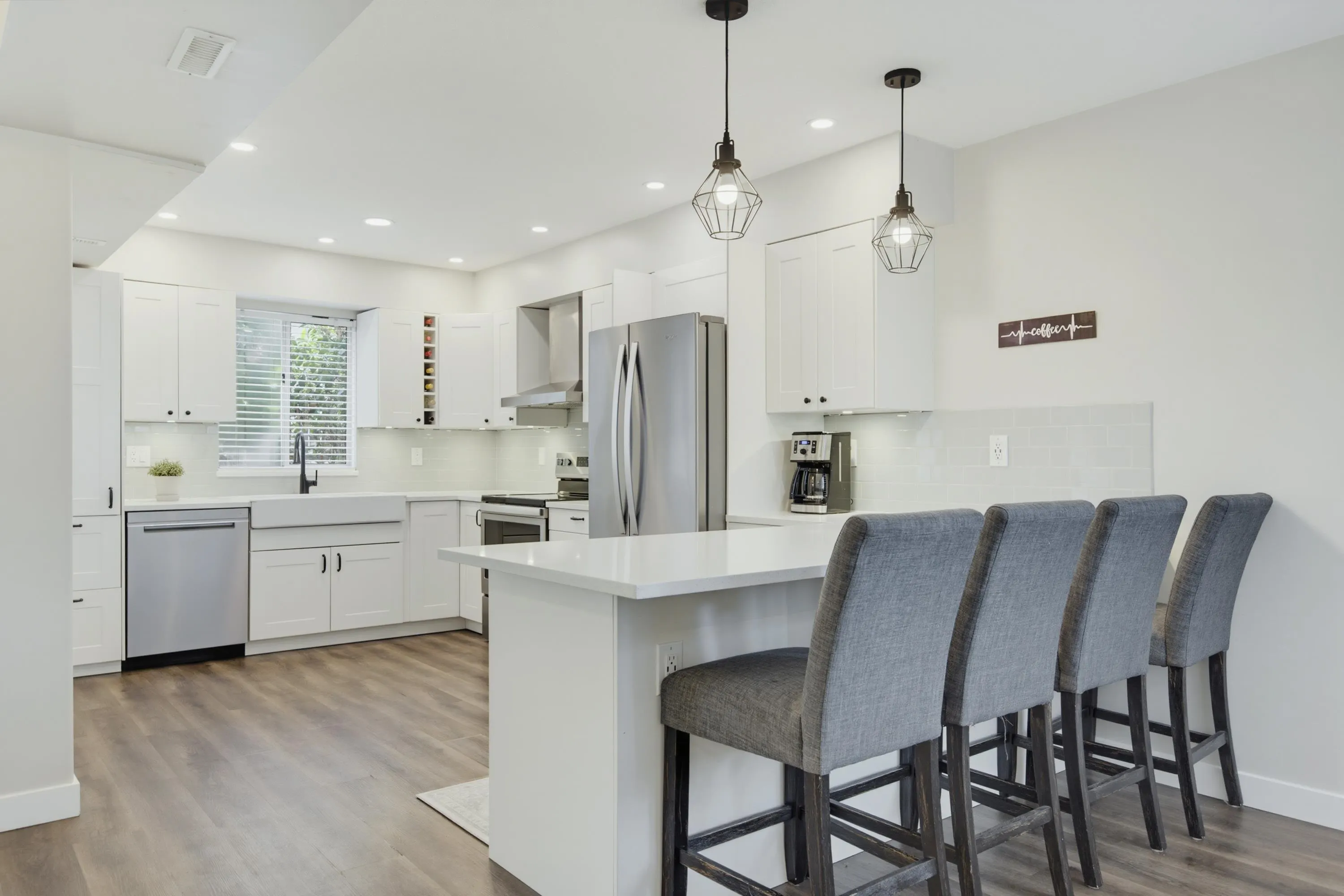 4890 48 Avenue #4