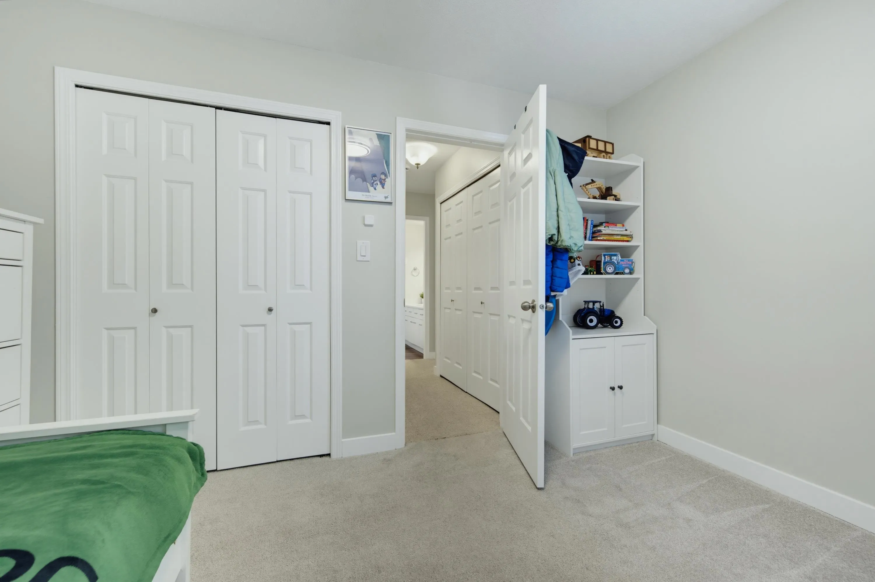 4890 48 Avenue #4