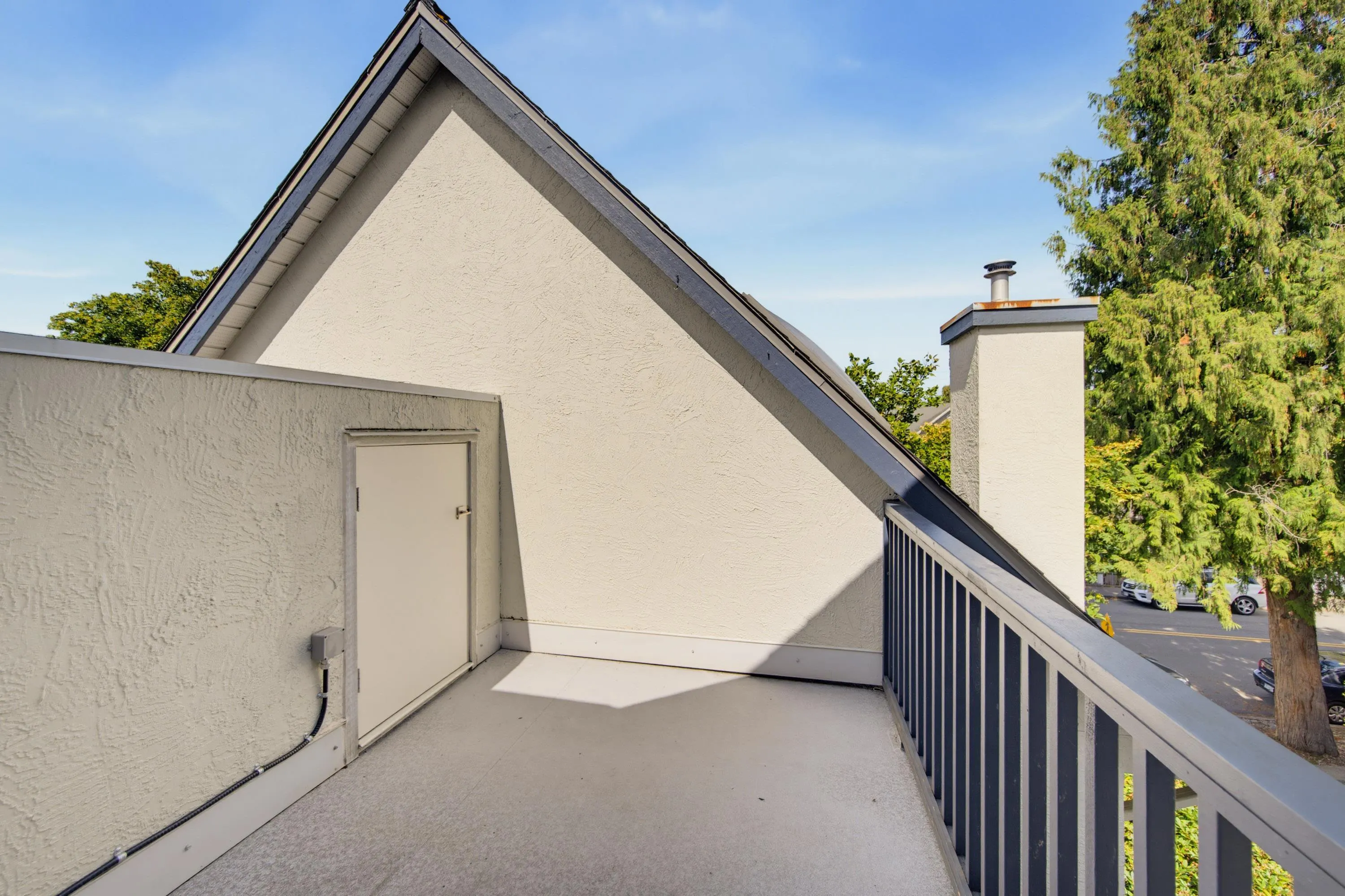 4890 48 Avenue #4