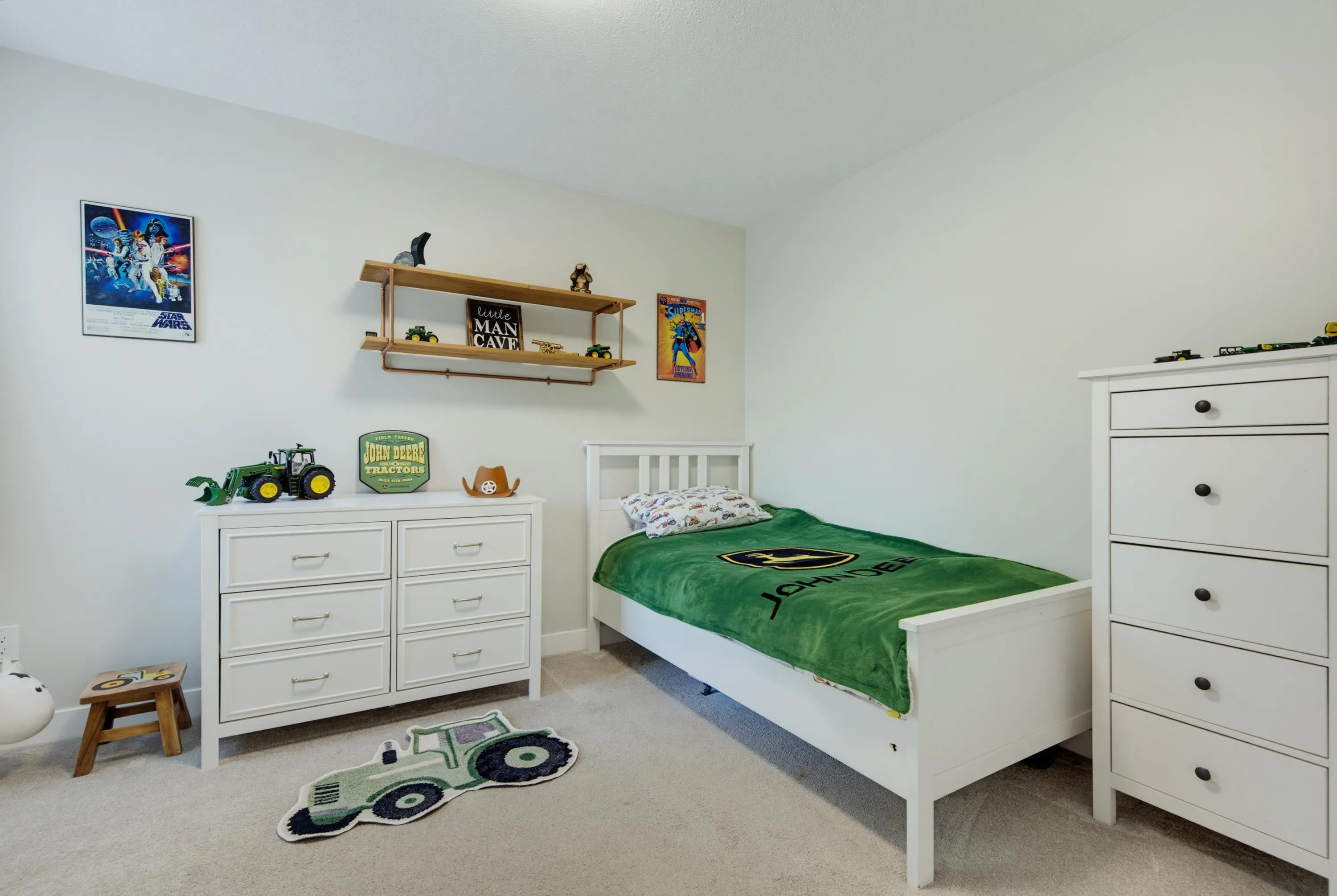 4890 48 Avenue #4