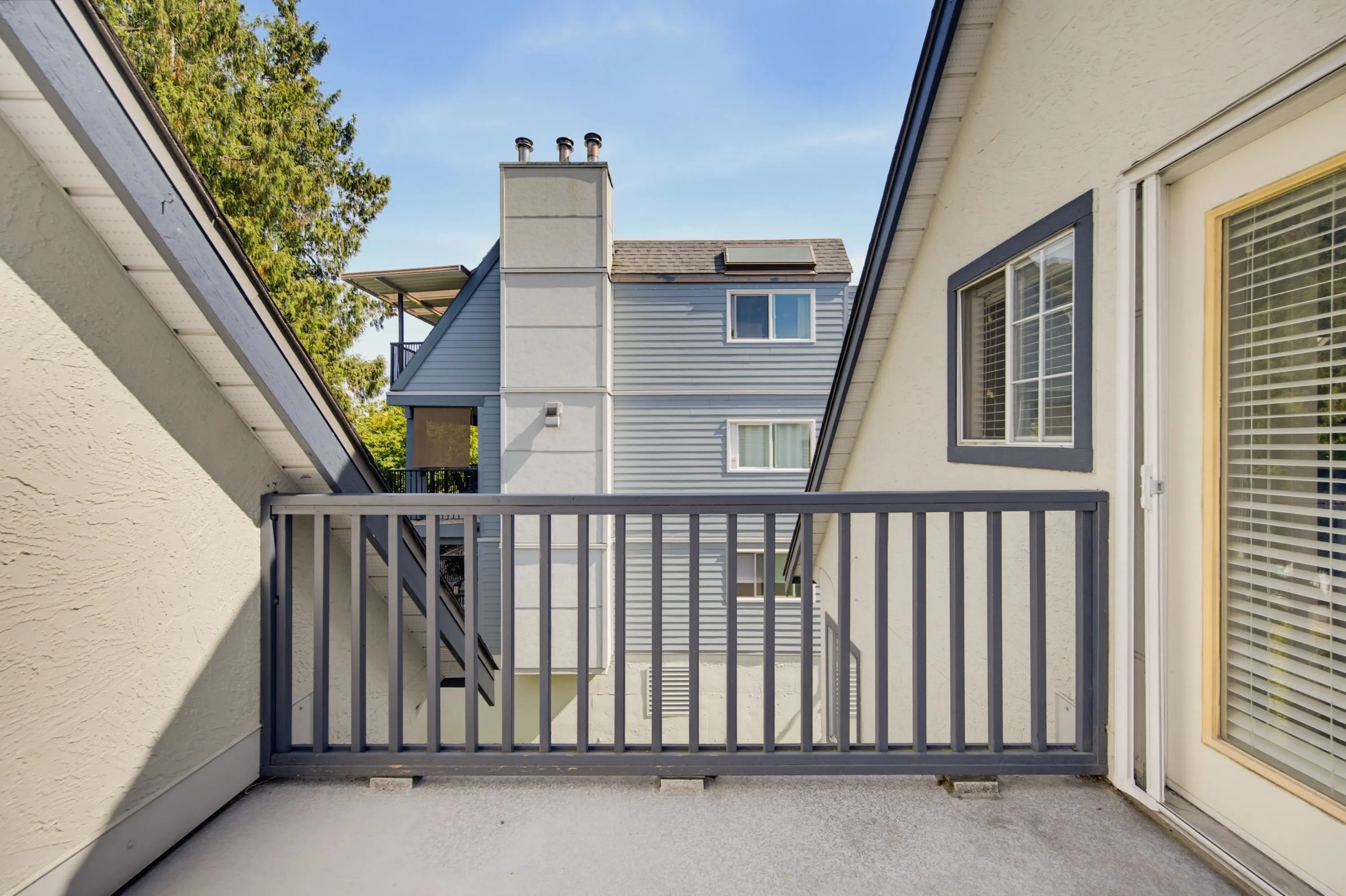 4890 48 Avenue #4