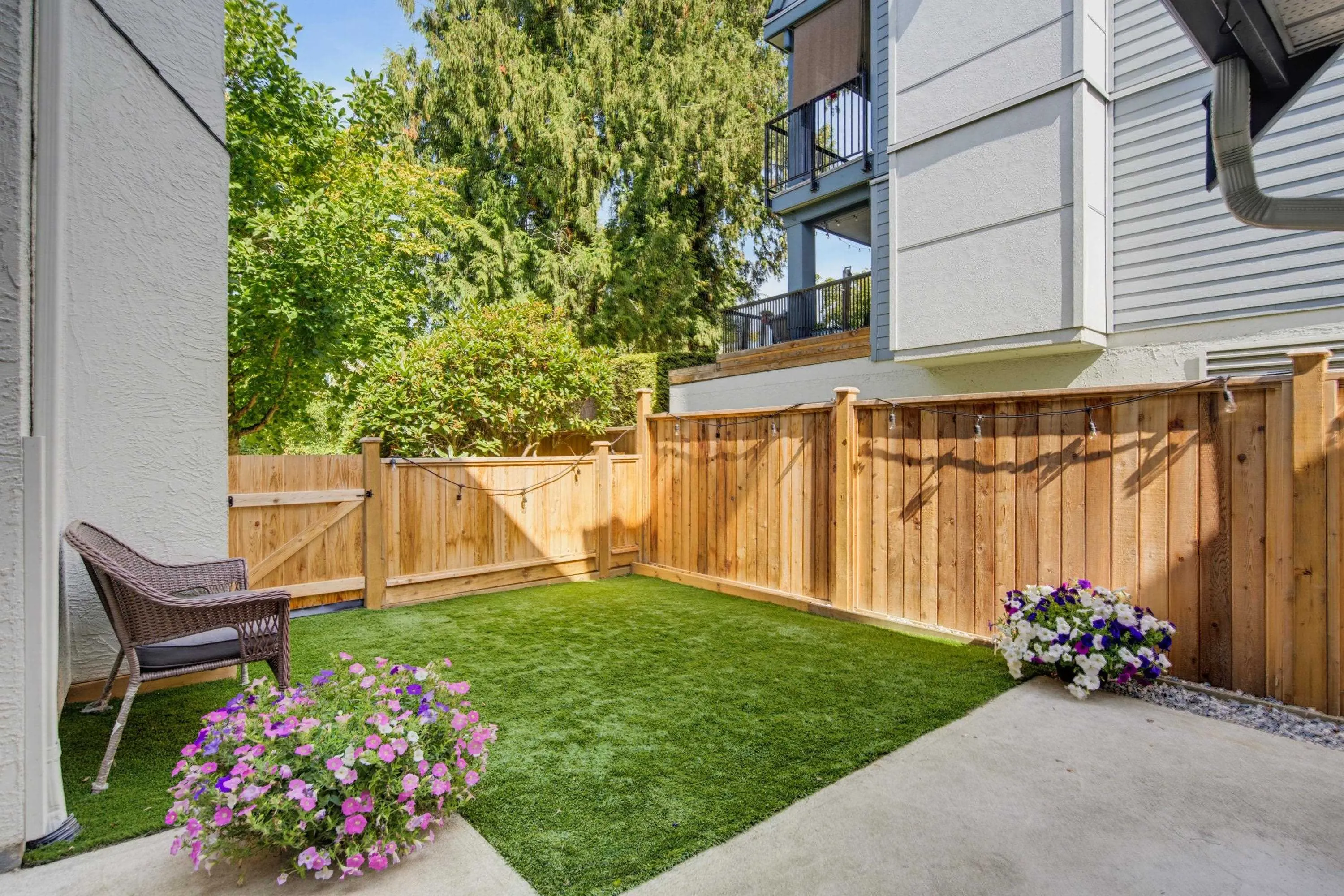 4890 48 Avenue #4
