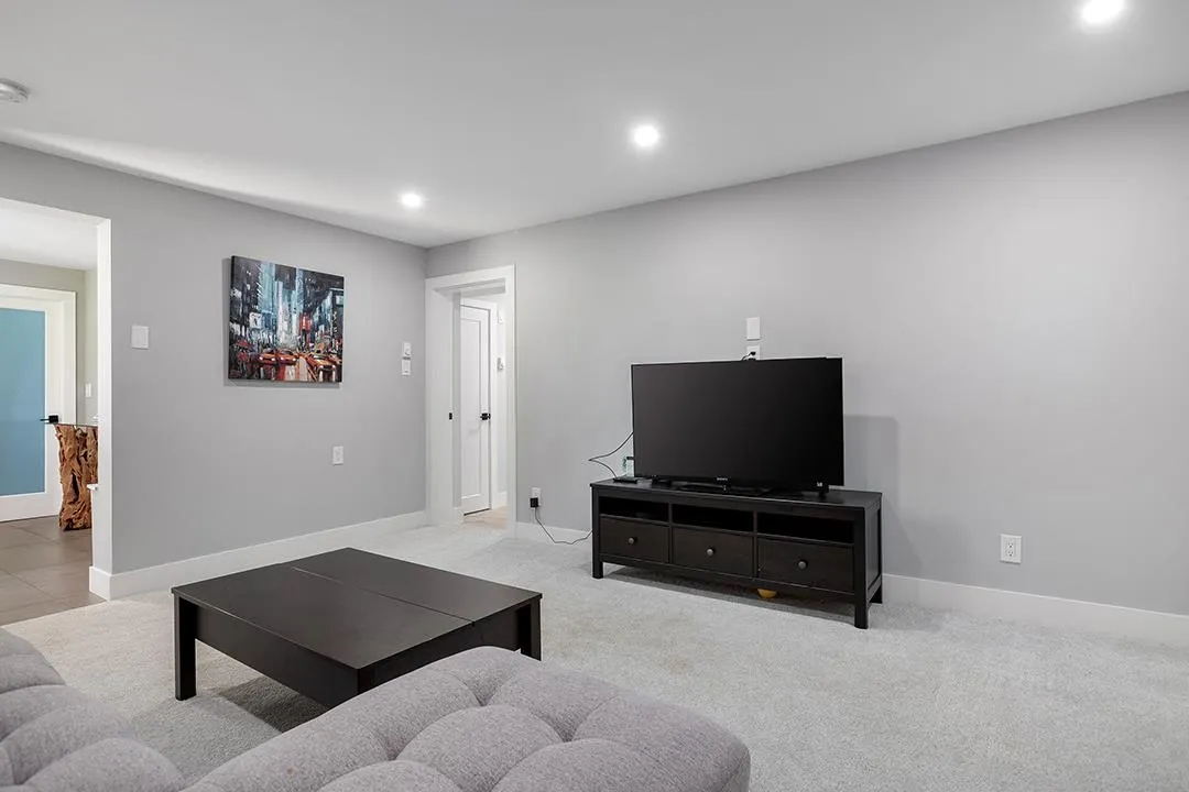10641 Westside Drive