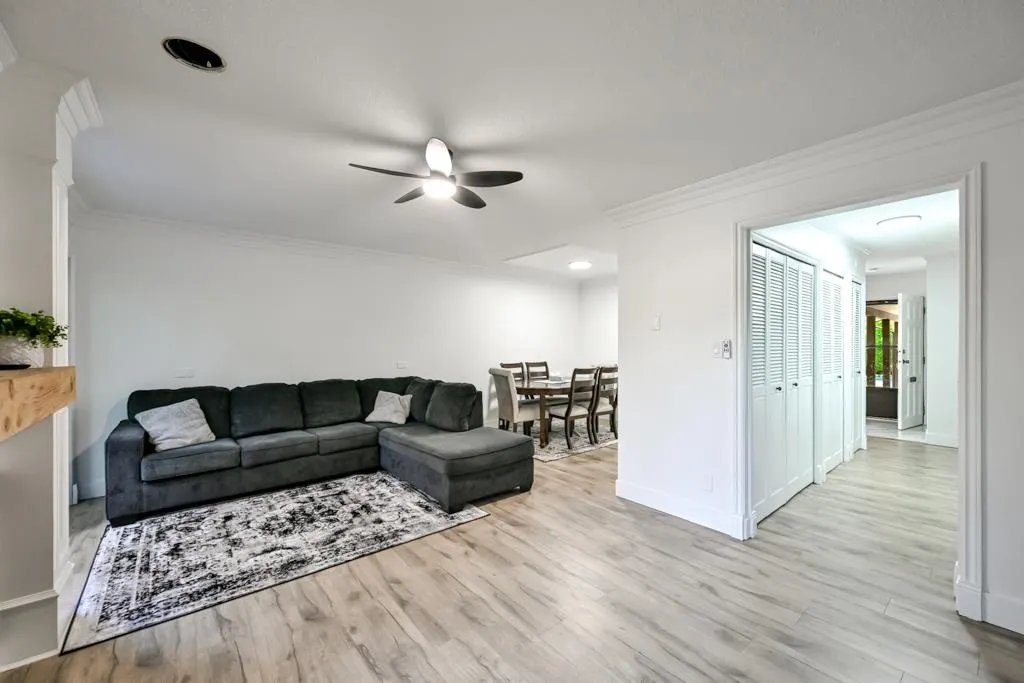 2998 Mouat Drive #2