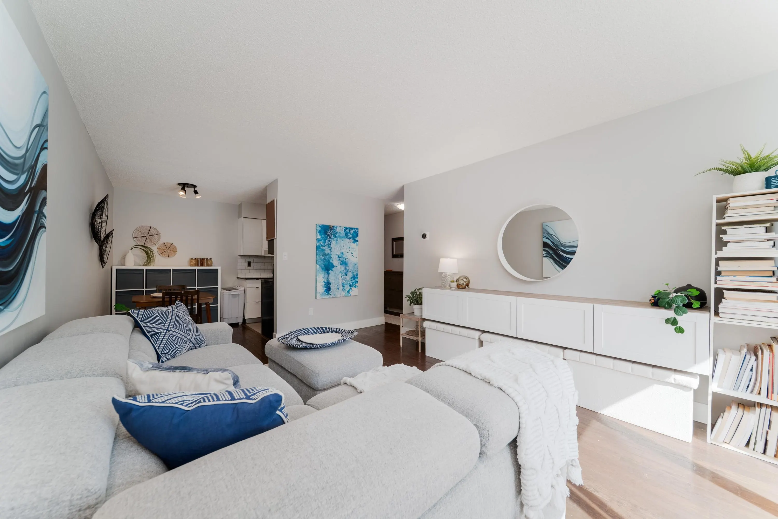 2450 Cornwall Avenue #303