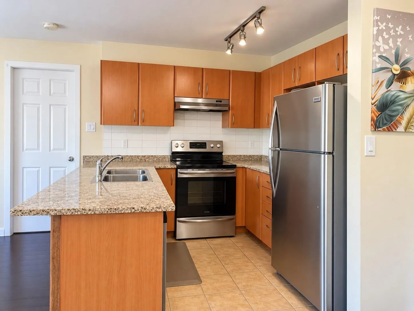 1205 N Fifth Avenue Avenue #PH2