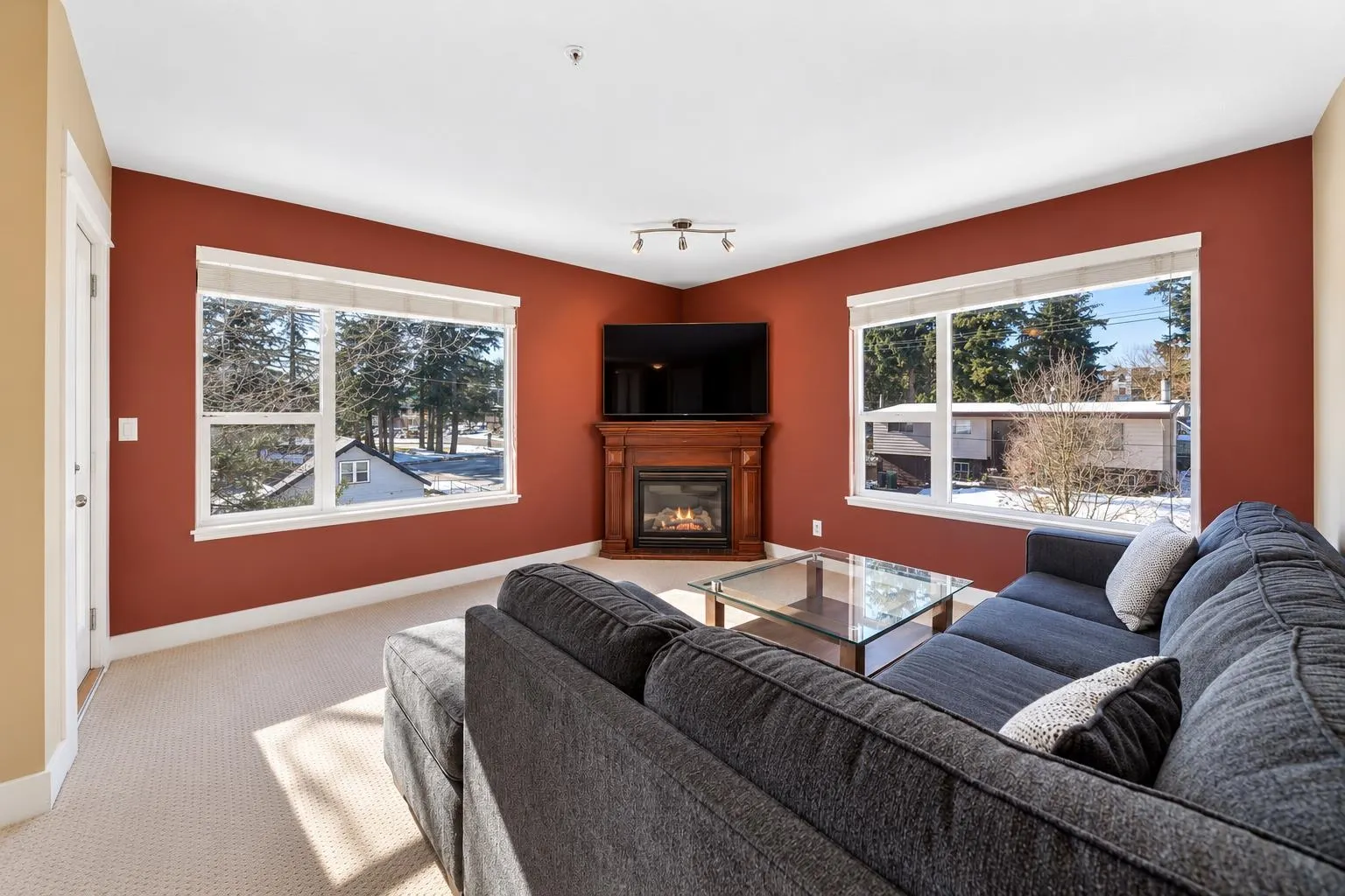 2955 Diamond Crescent #309