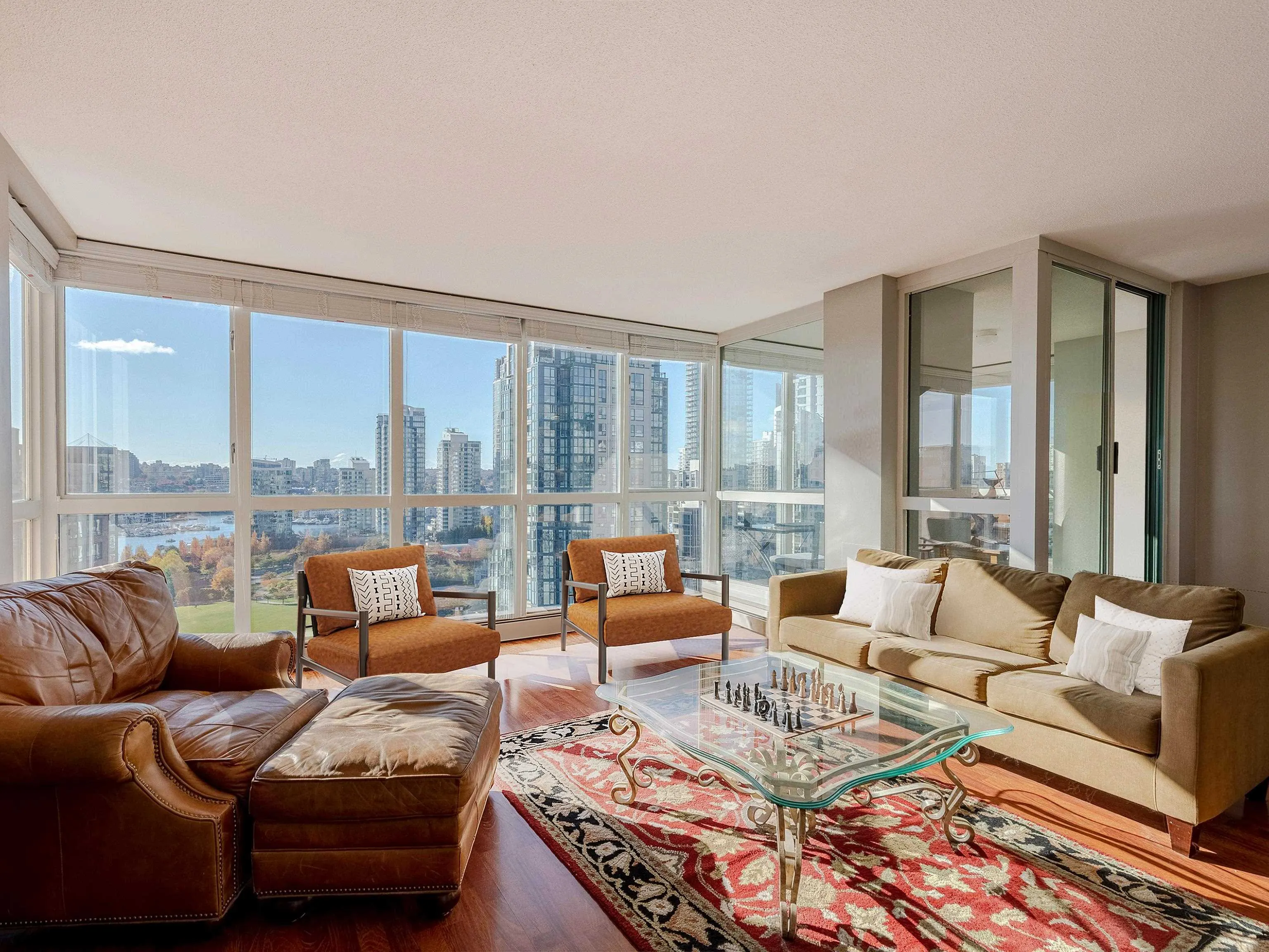212 Davie Street #1703