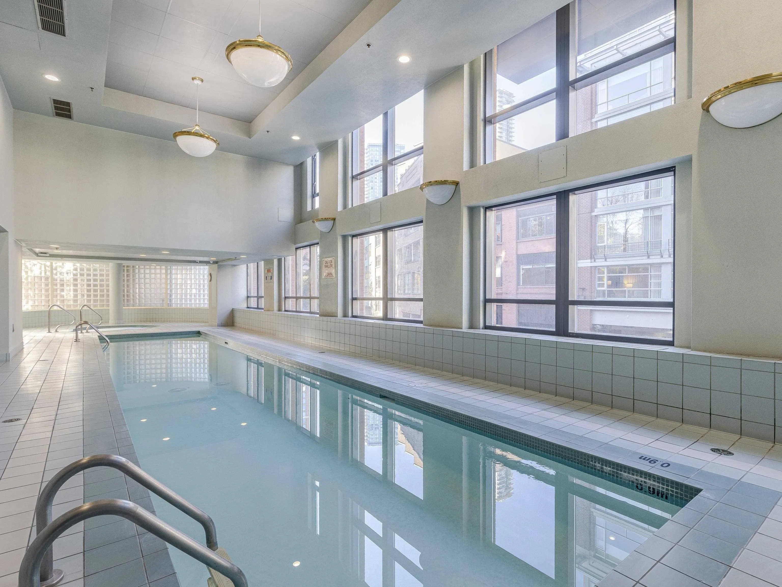 212 Davie Street #1703